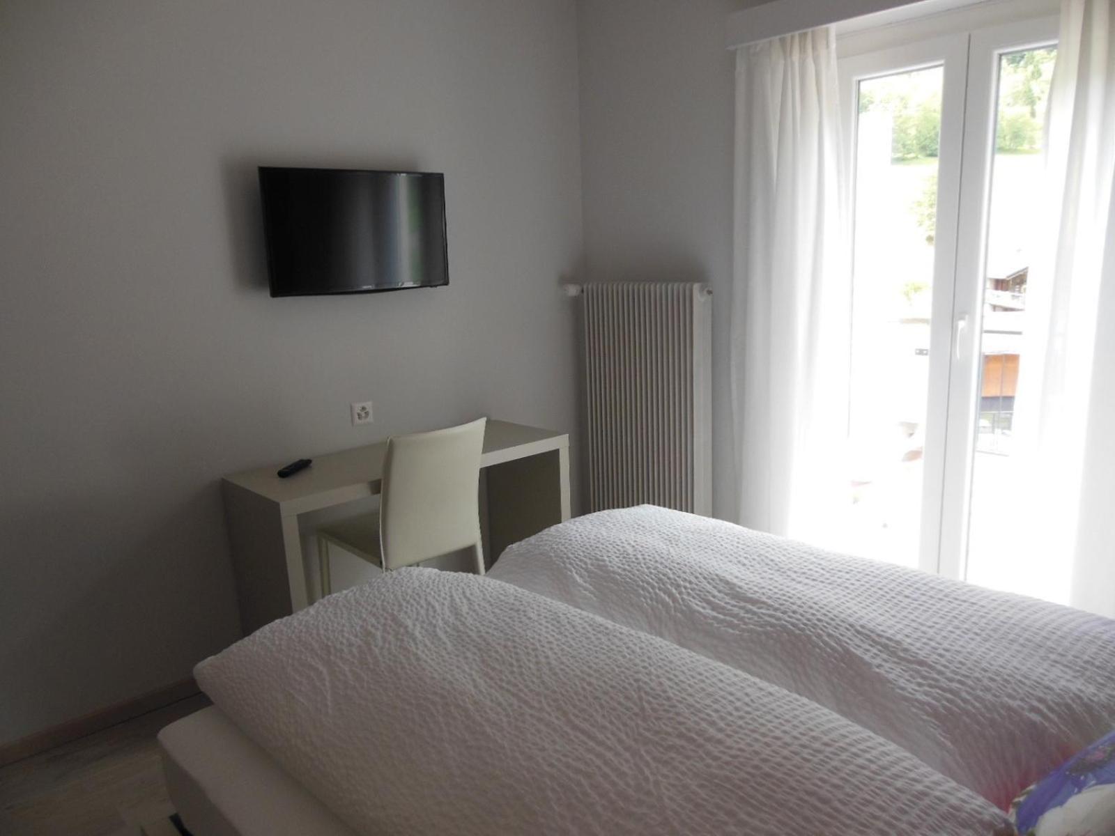 Junior Suite with Balcony photo 3