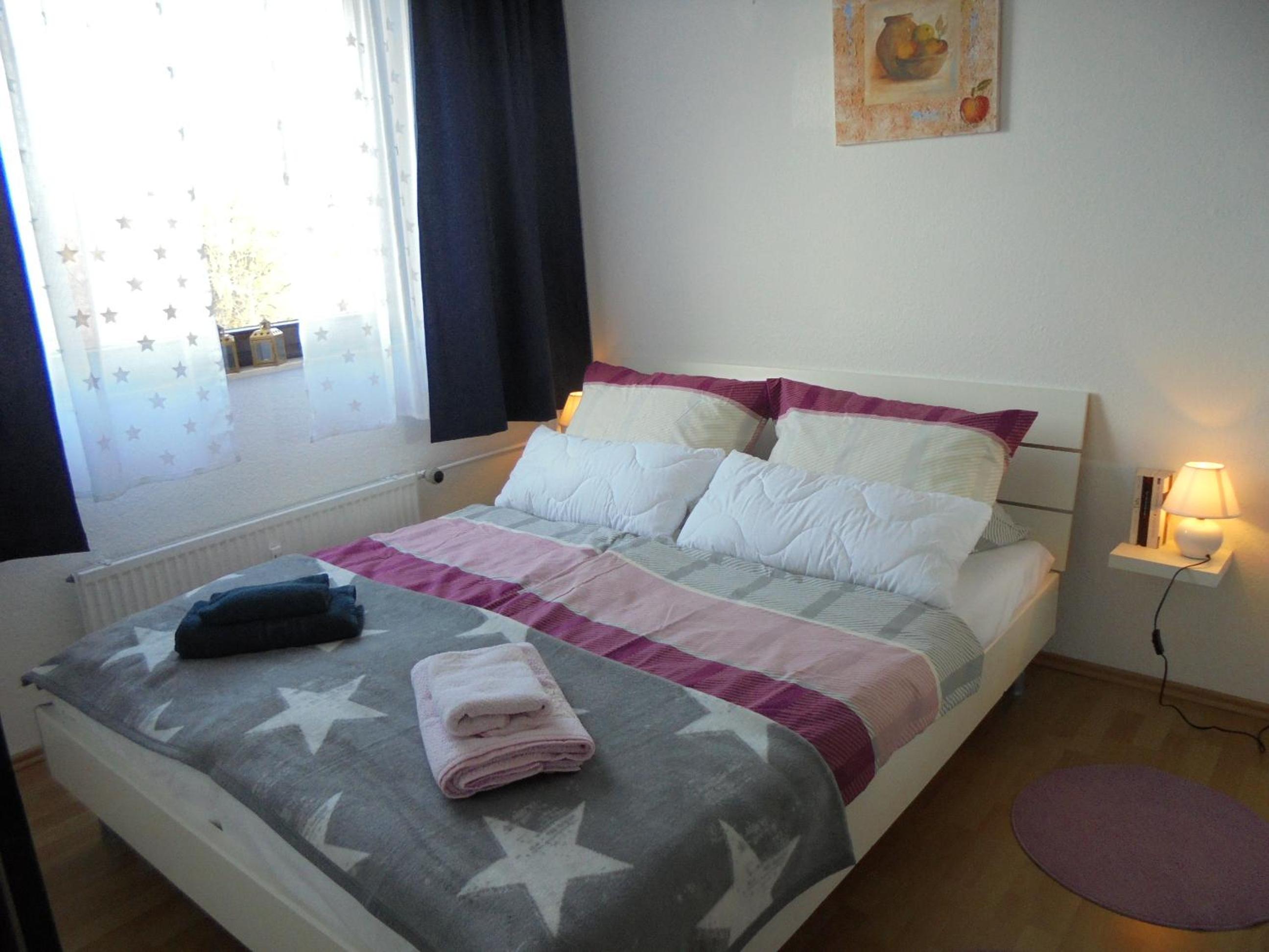 One-Bedroom Apartment photo 1