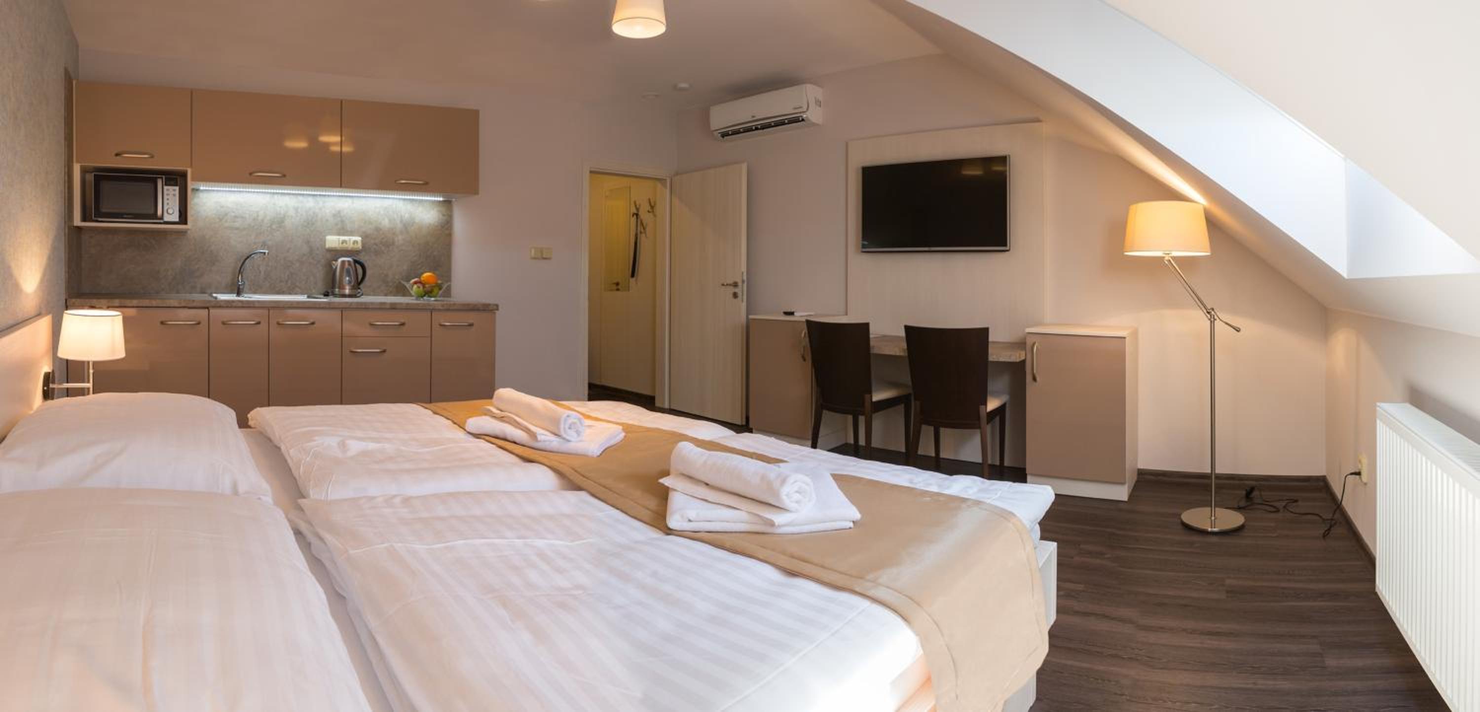 Deluxe Double Room photo 1