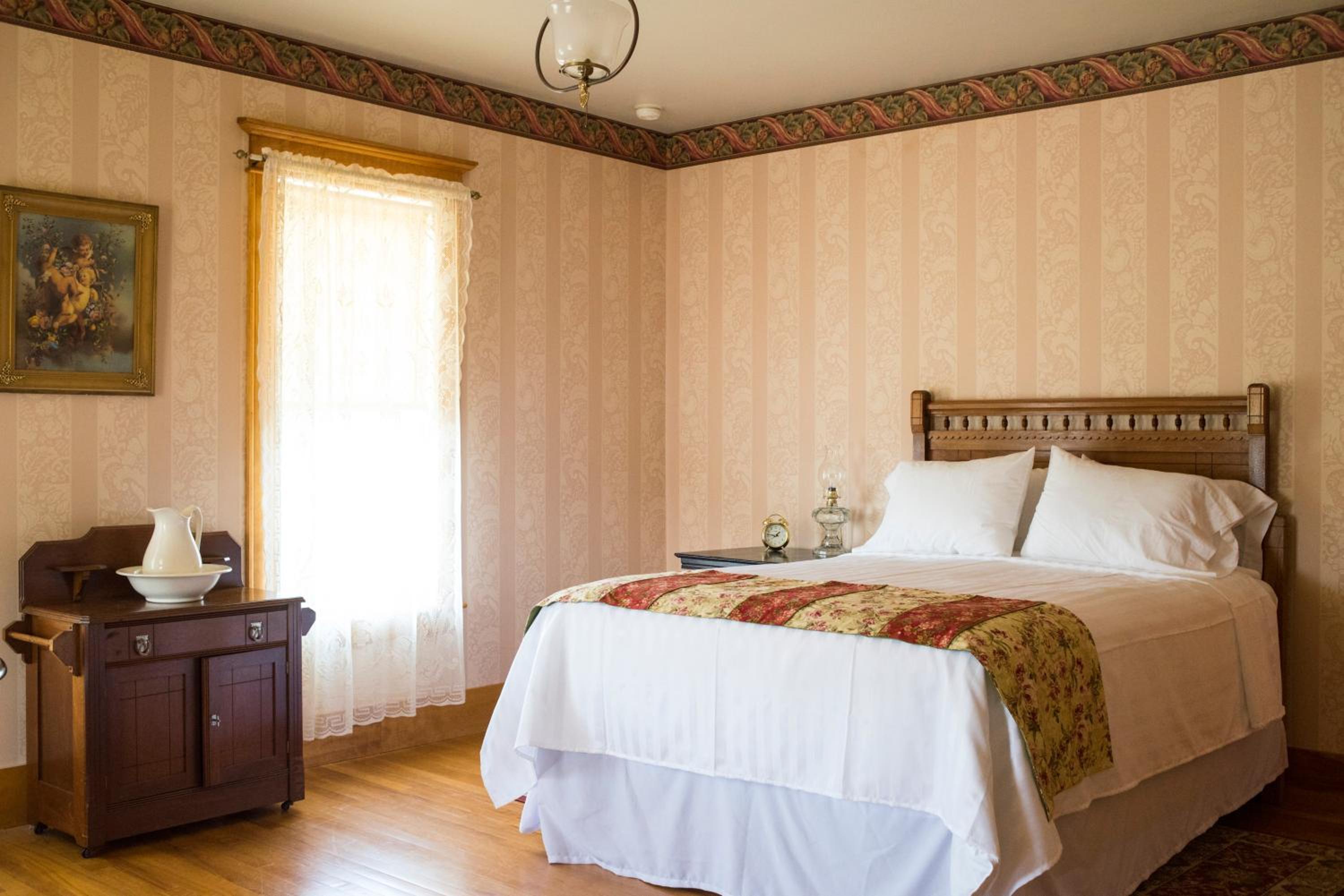Superior Queen Room - Photo 2