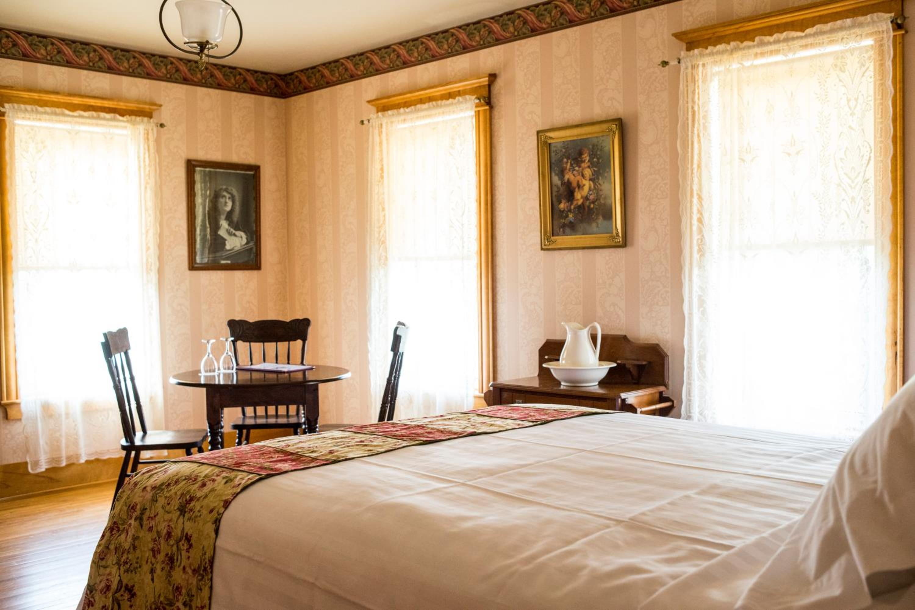 Superior Queen Room - Photo 4