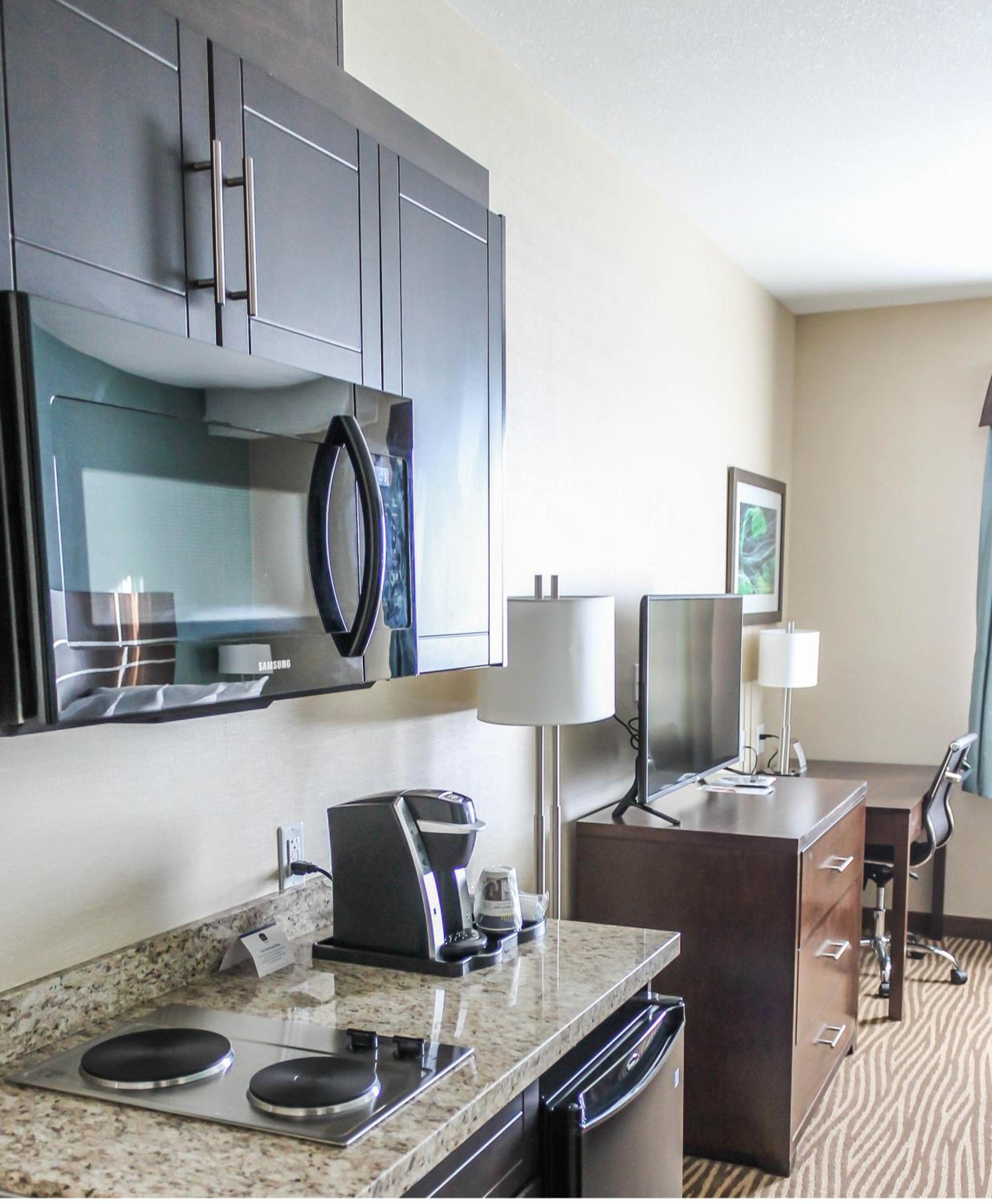 King Room with Kitchenette