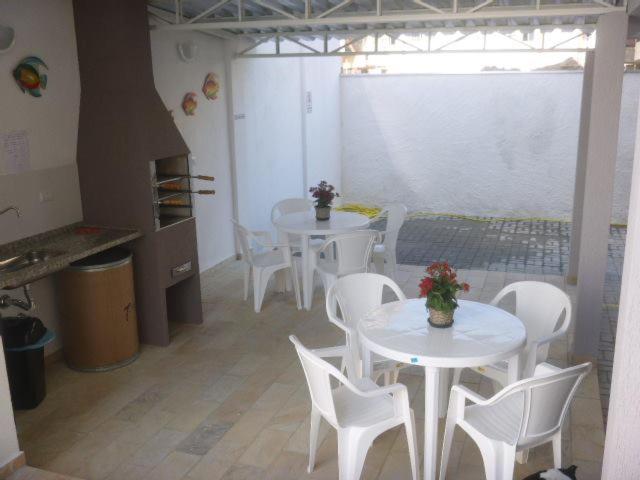 Apartment with Balcony - Photo 61