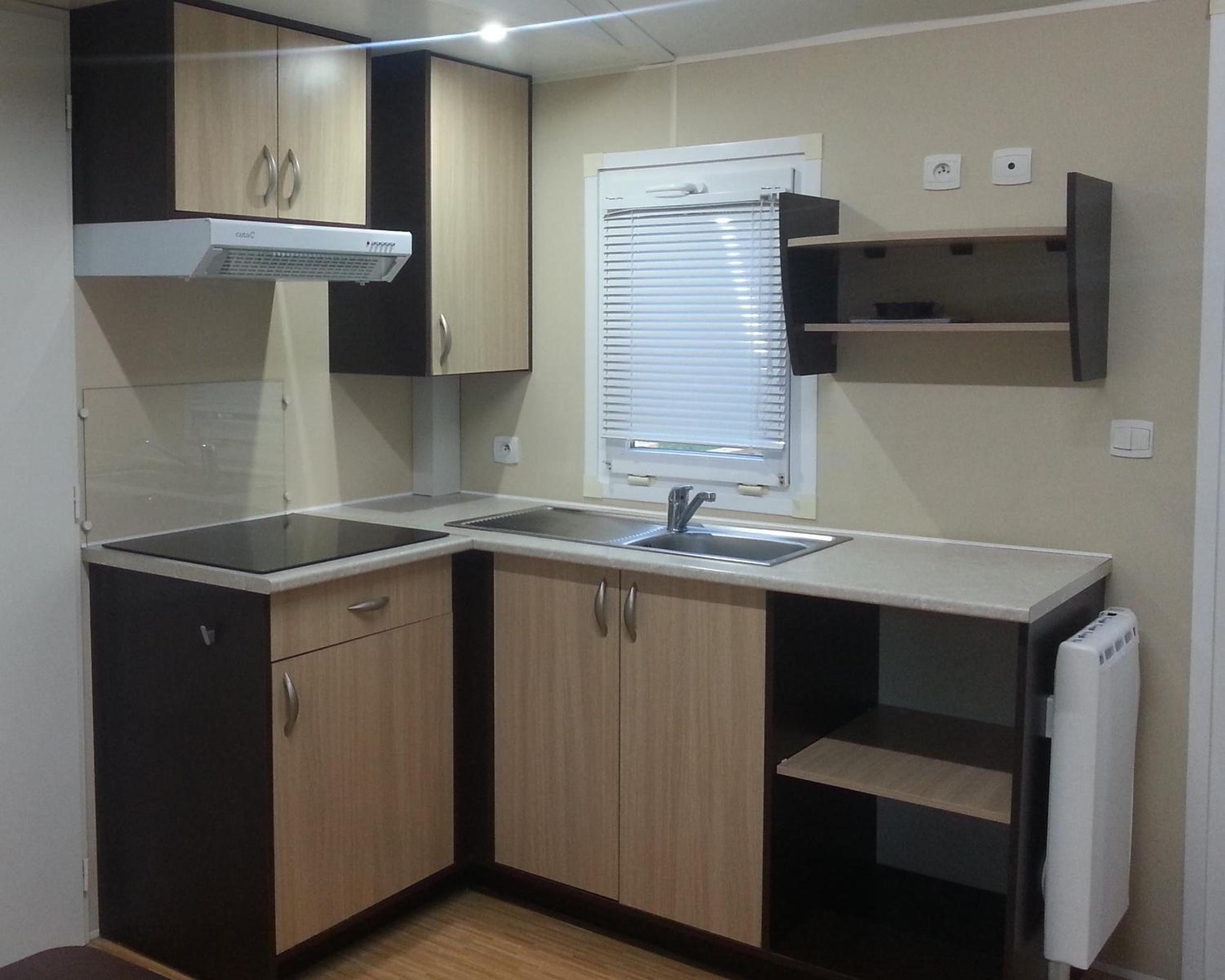 Mobile Home photo 2