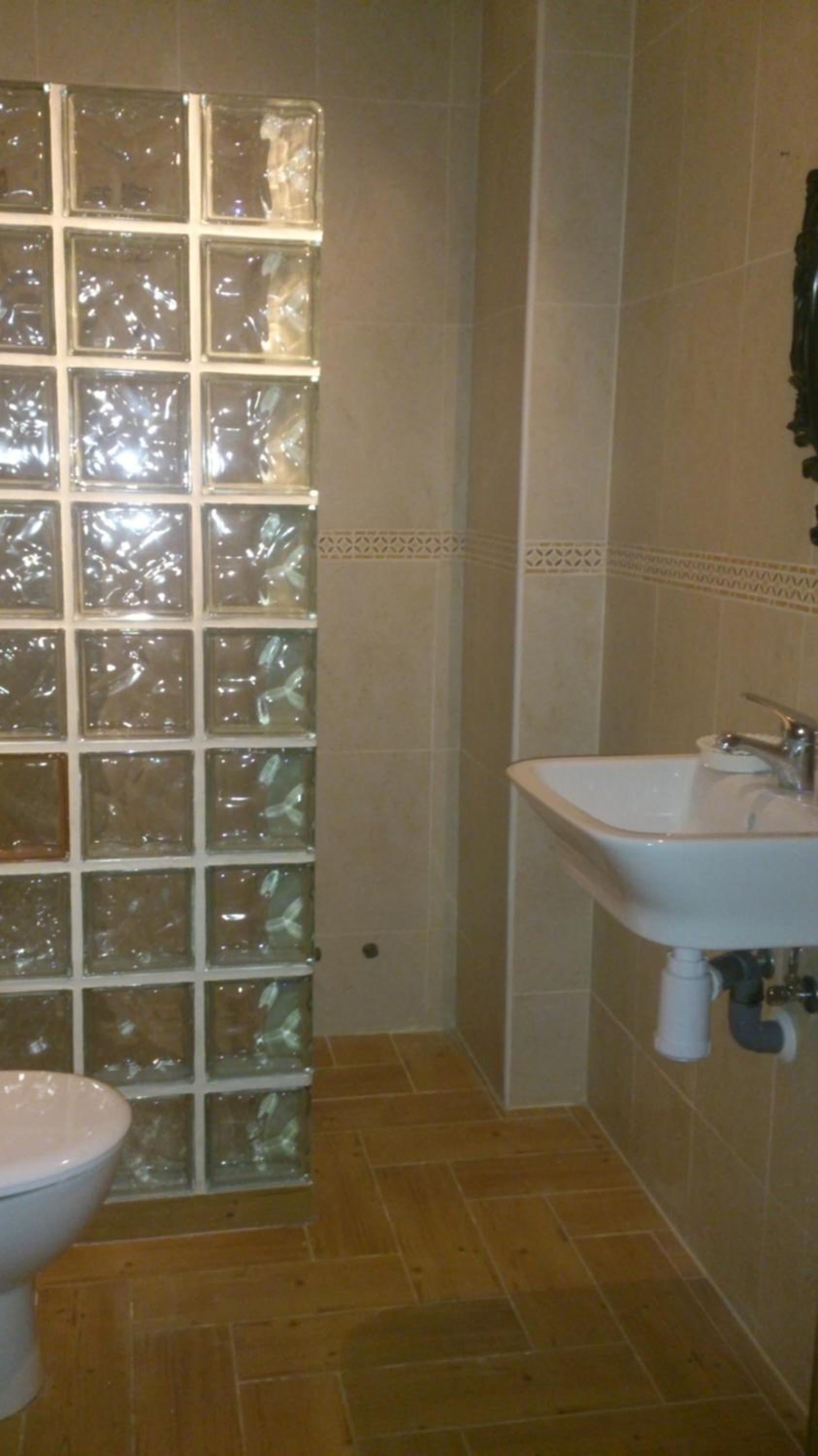 Deluxe Queen Room - Photo 6
