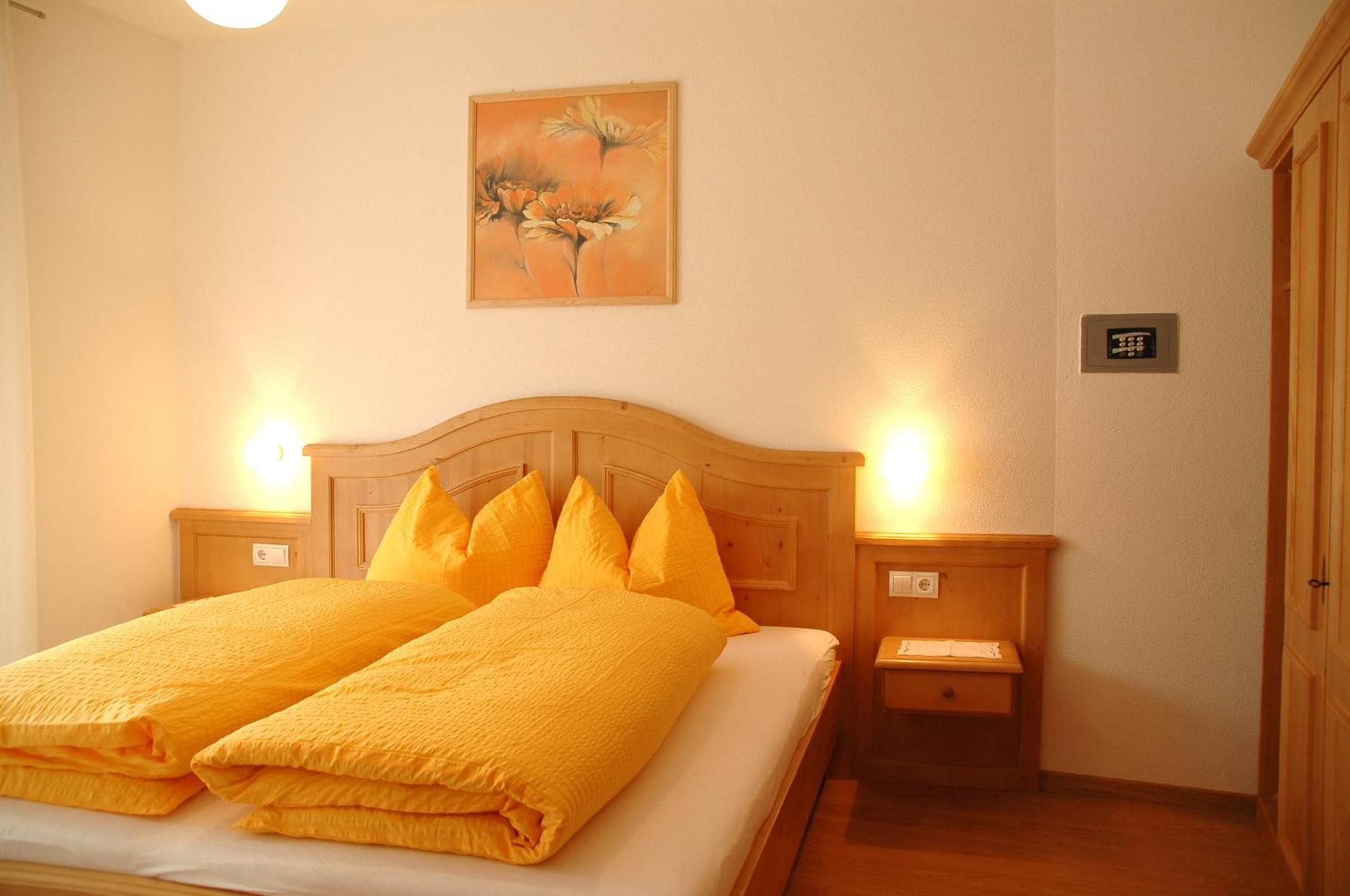 One-Bedroom Apartment (2 Adults)