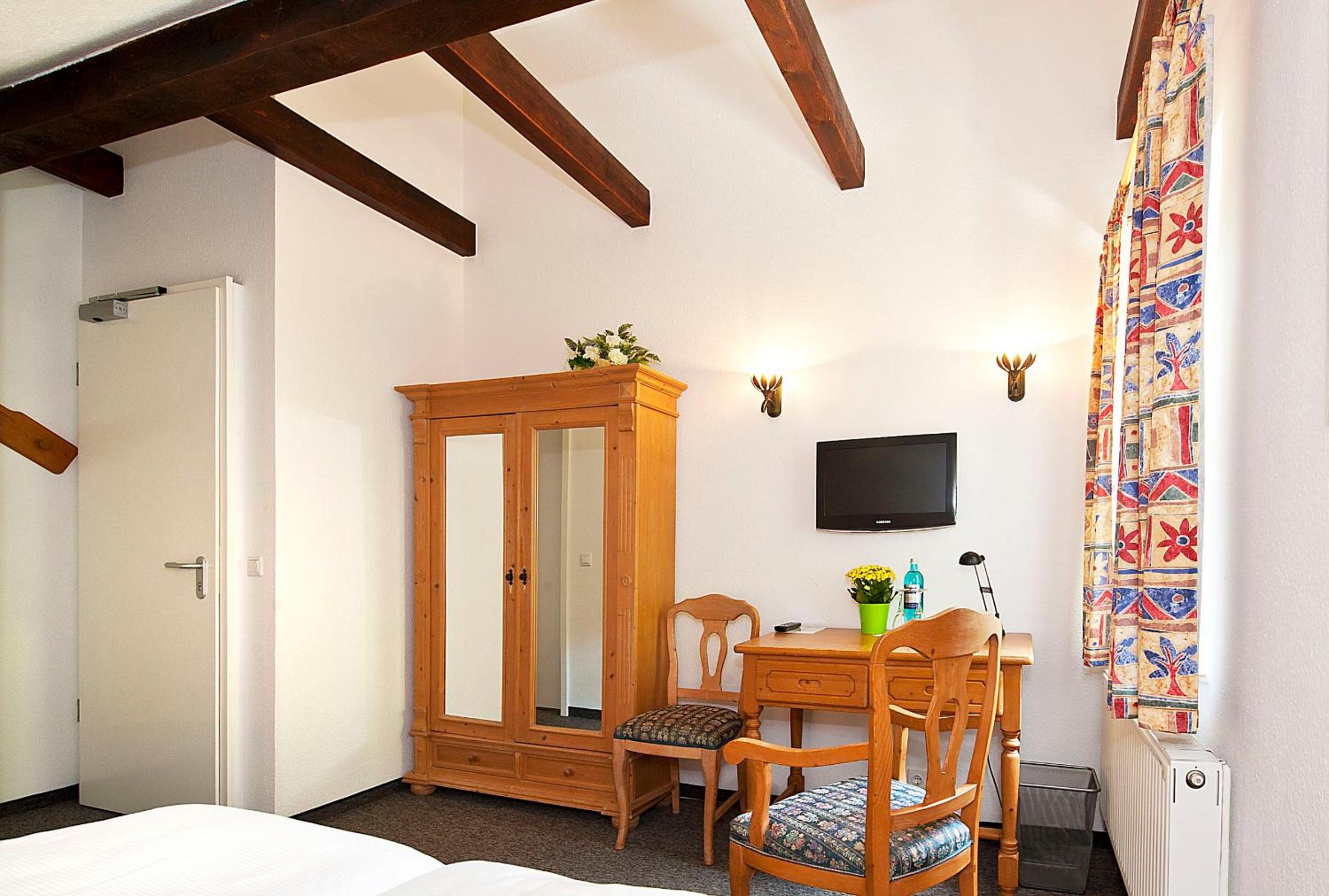 Double Room - Photo 3