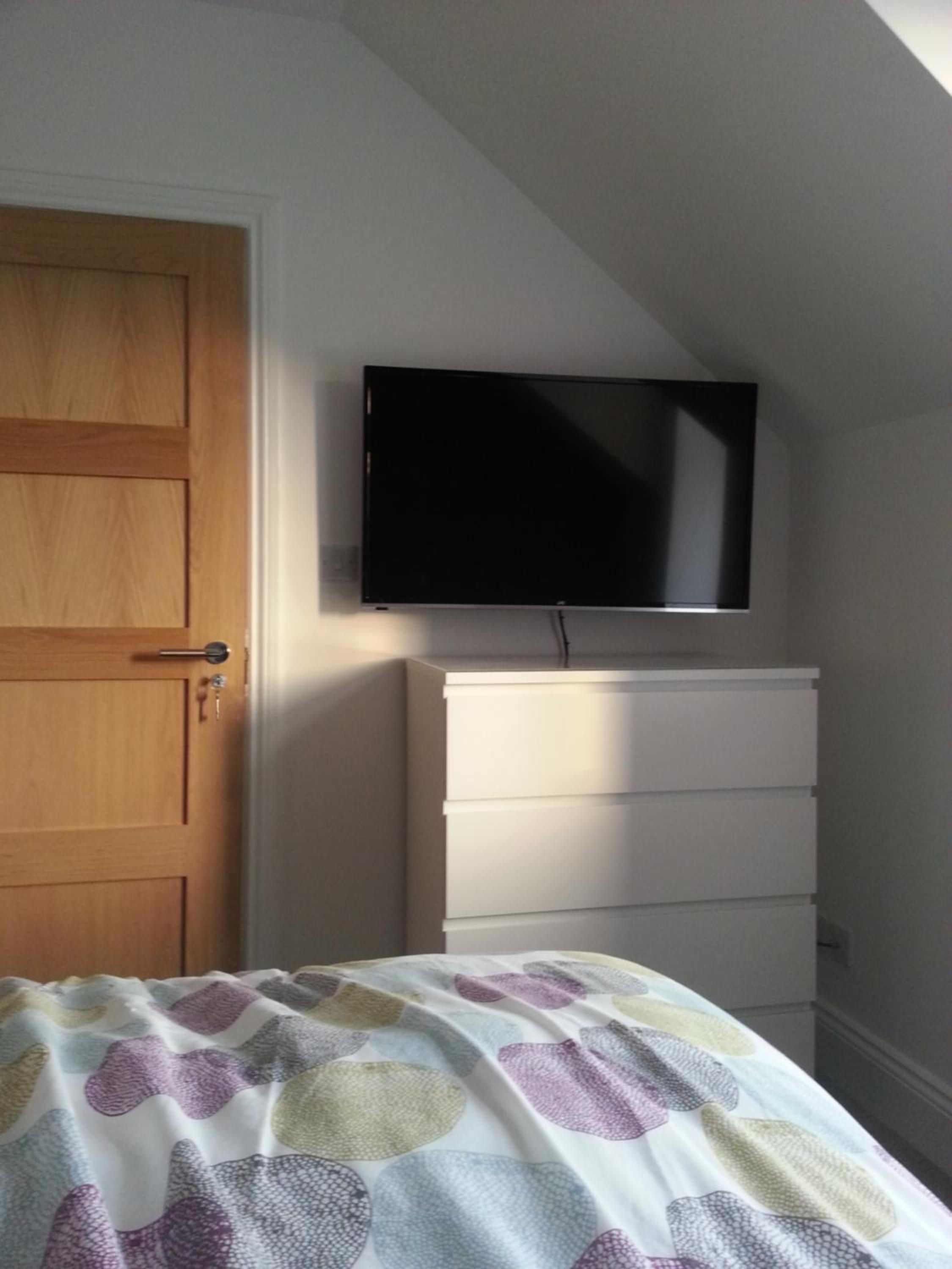 Four-Bedroom House photo 1