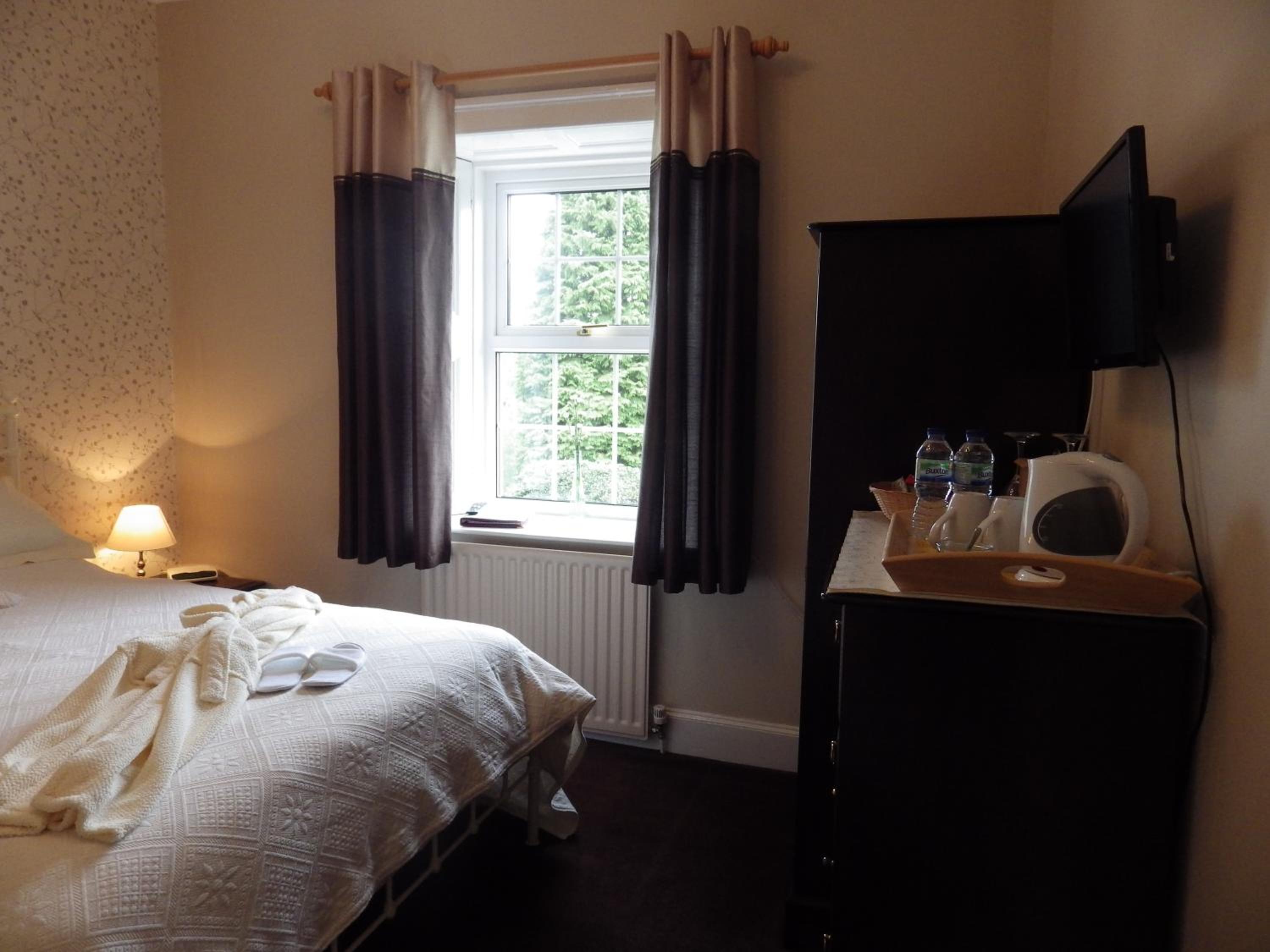 Double Room with Private Bathroom photo 2
