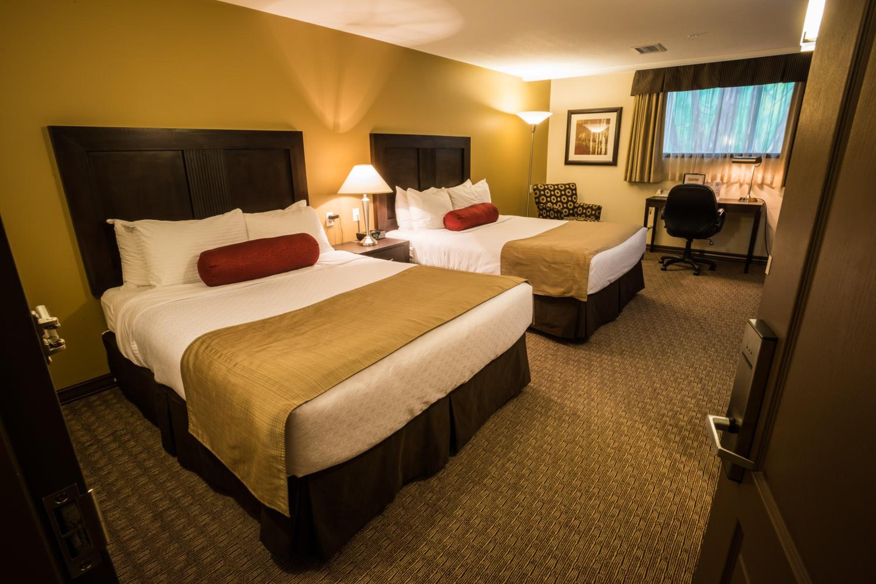 Queen Room with Two Queen Beds - Disability Access