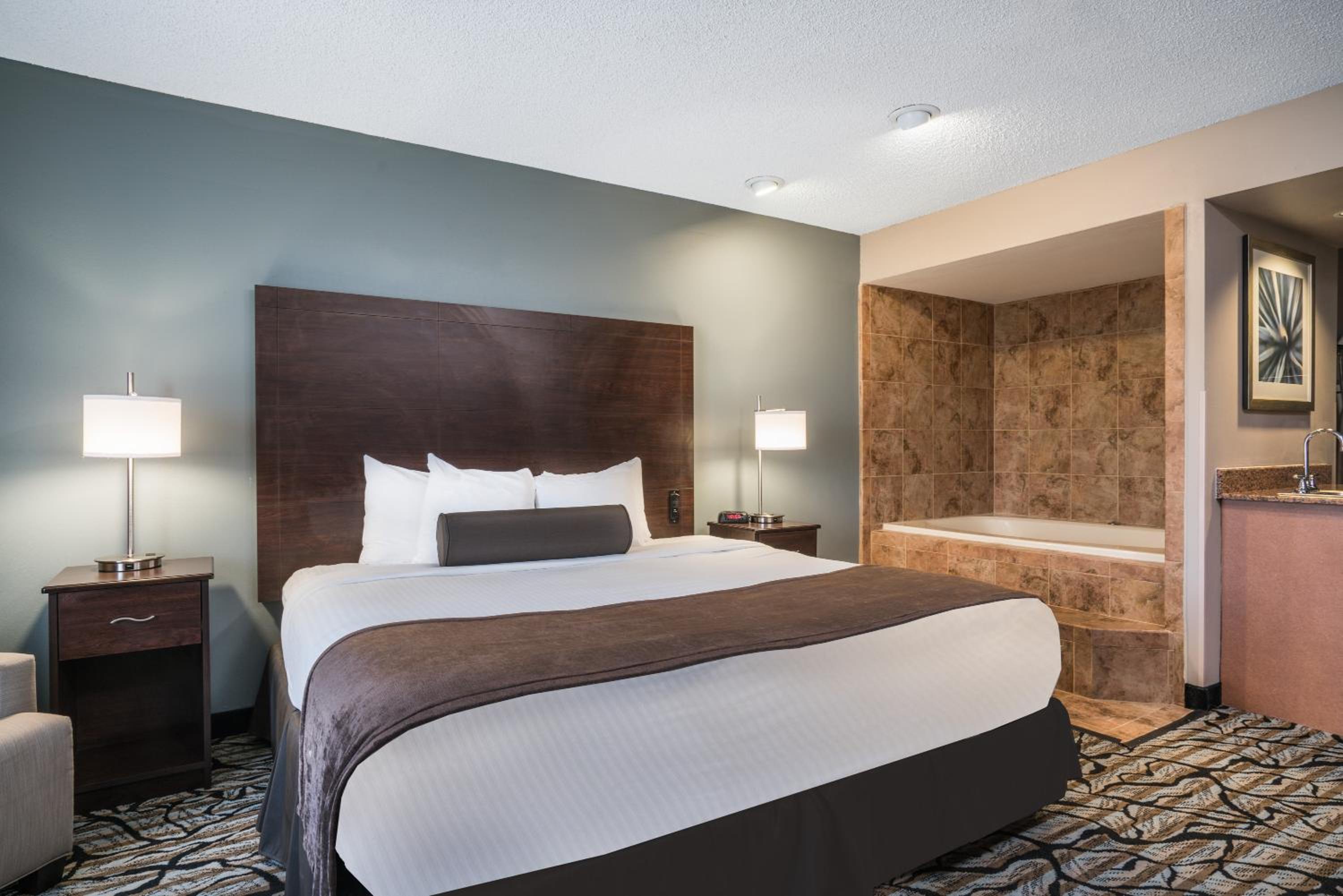 Business King Room