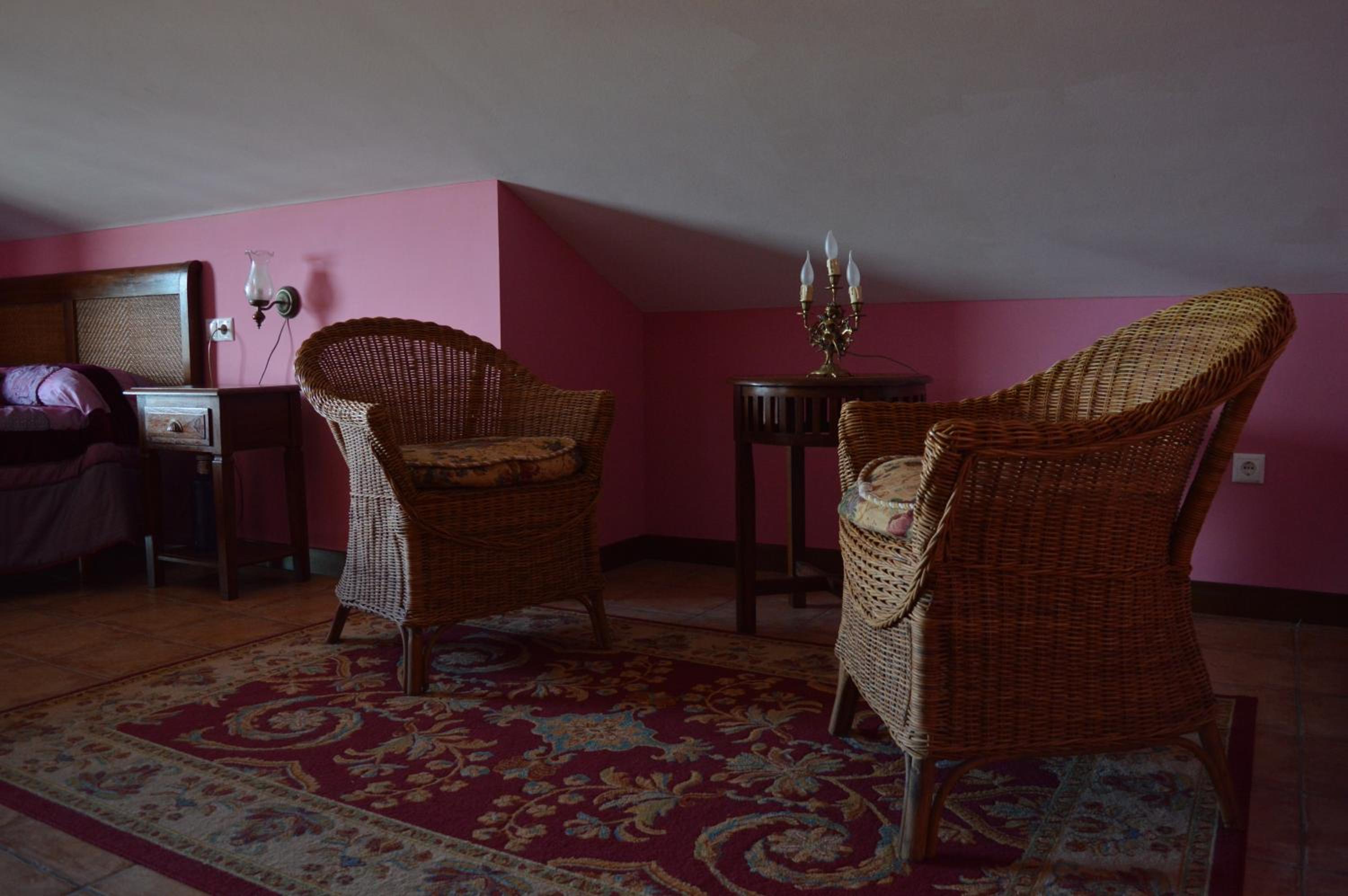 Large Double Room photo 2