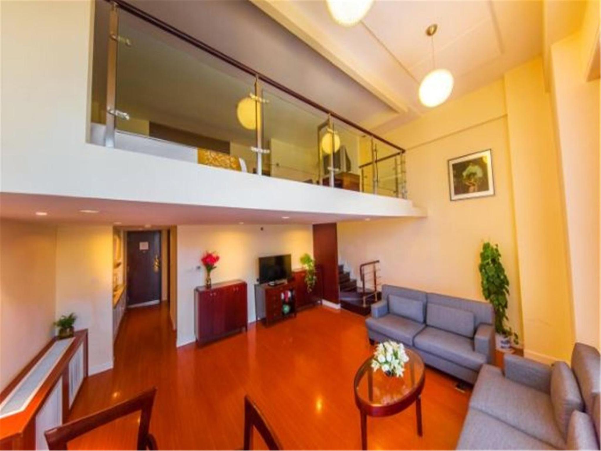 Duplex Deluxe Family Apartment photo 3
