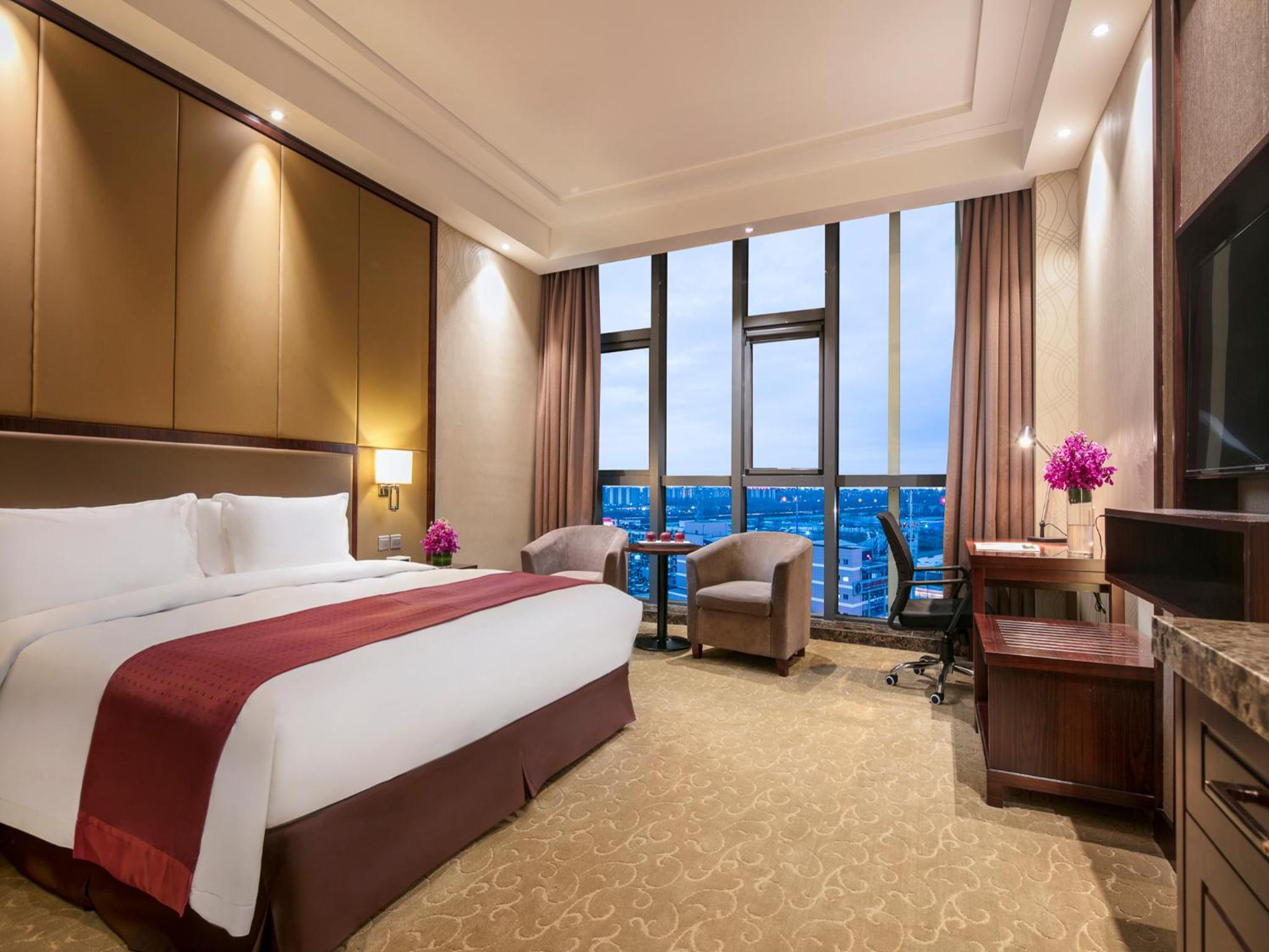 King Suite