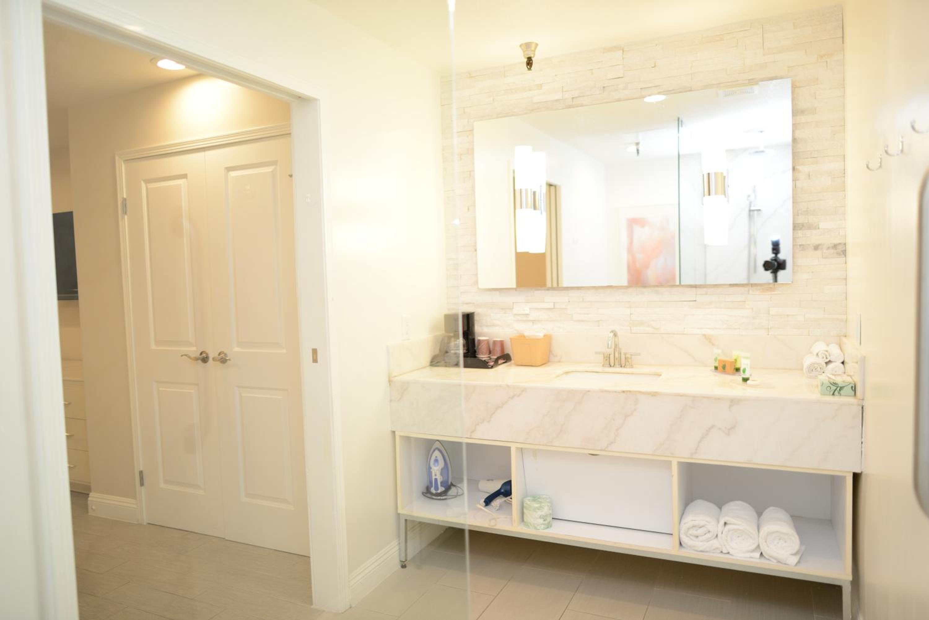 Deluxe Single Room - Photo 5