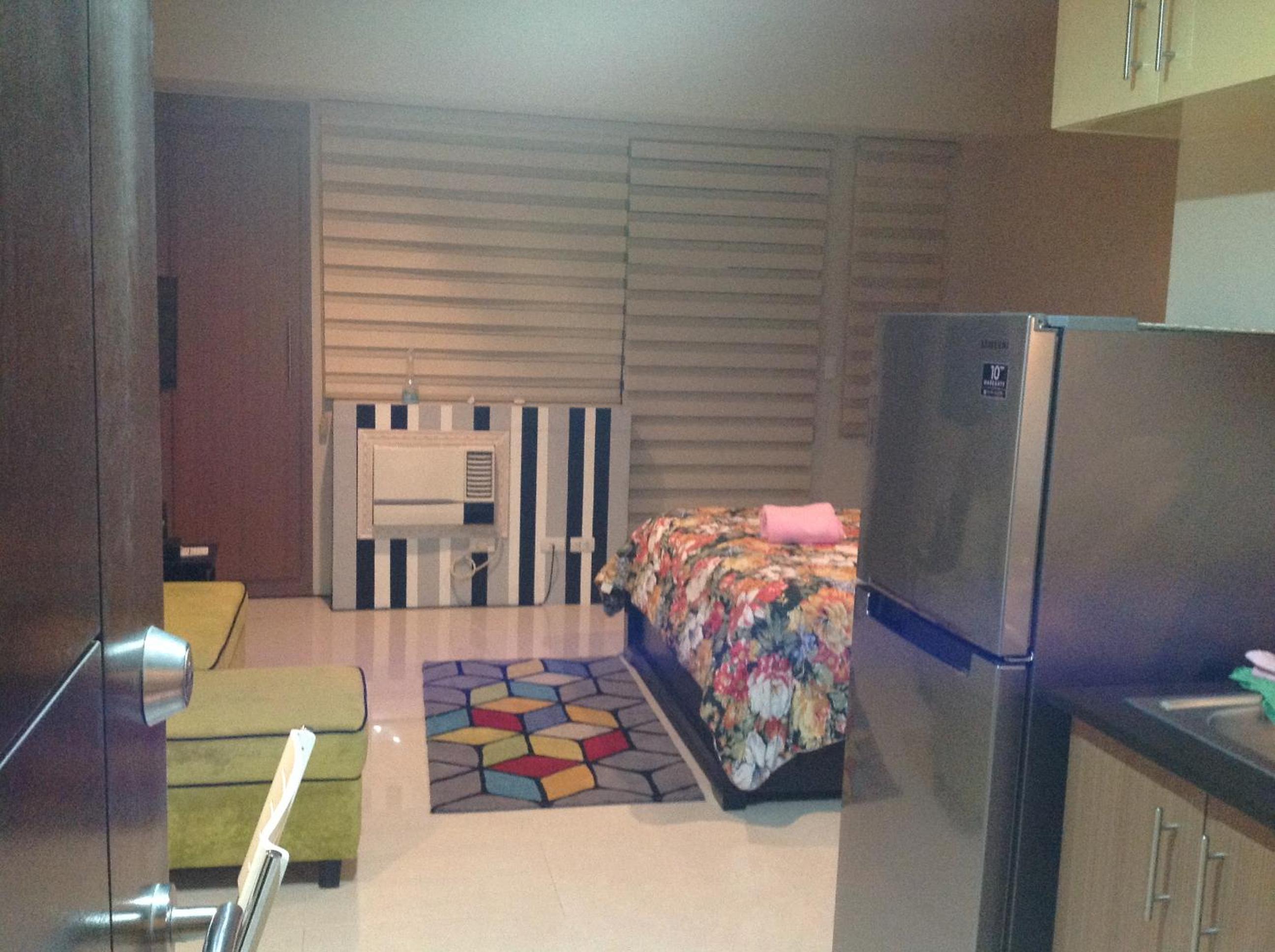 Studio with Balcony - Photo 21