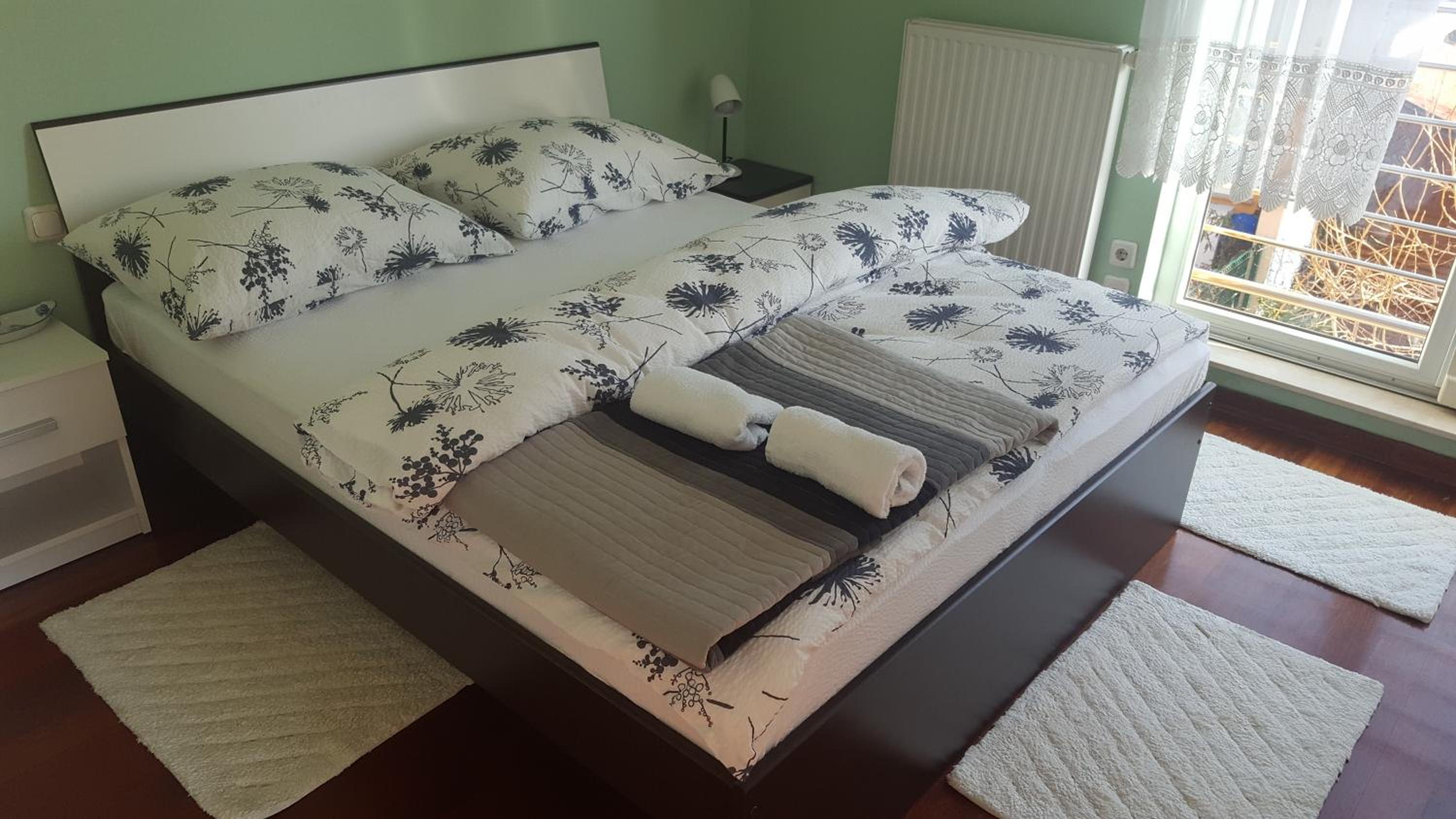 Apartment - Split Level