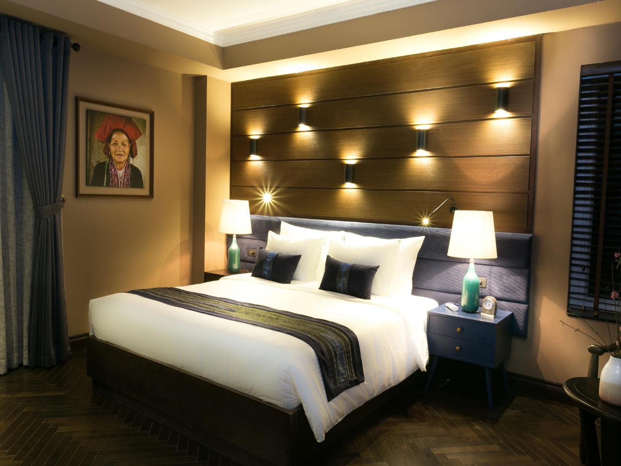 Deluxe Room with Window photo 2