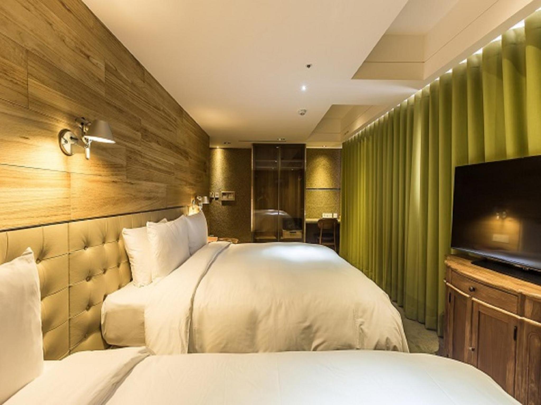 Deluxe Triple Room photo 3