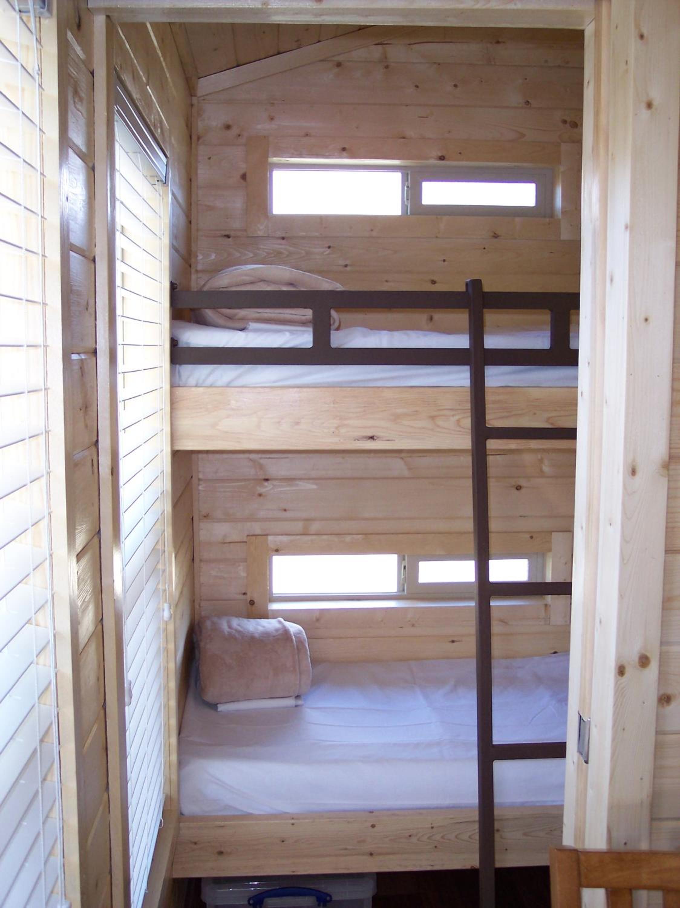 Two-Bedroom Cottage photo 3