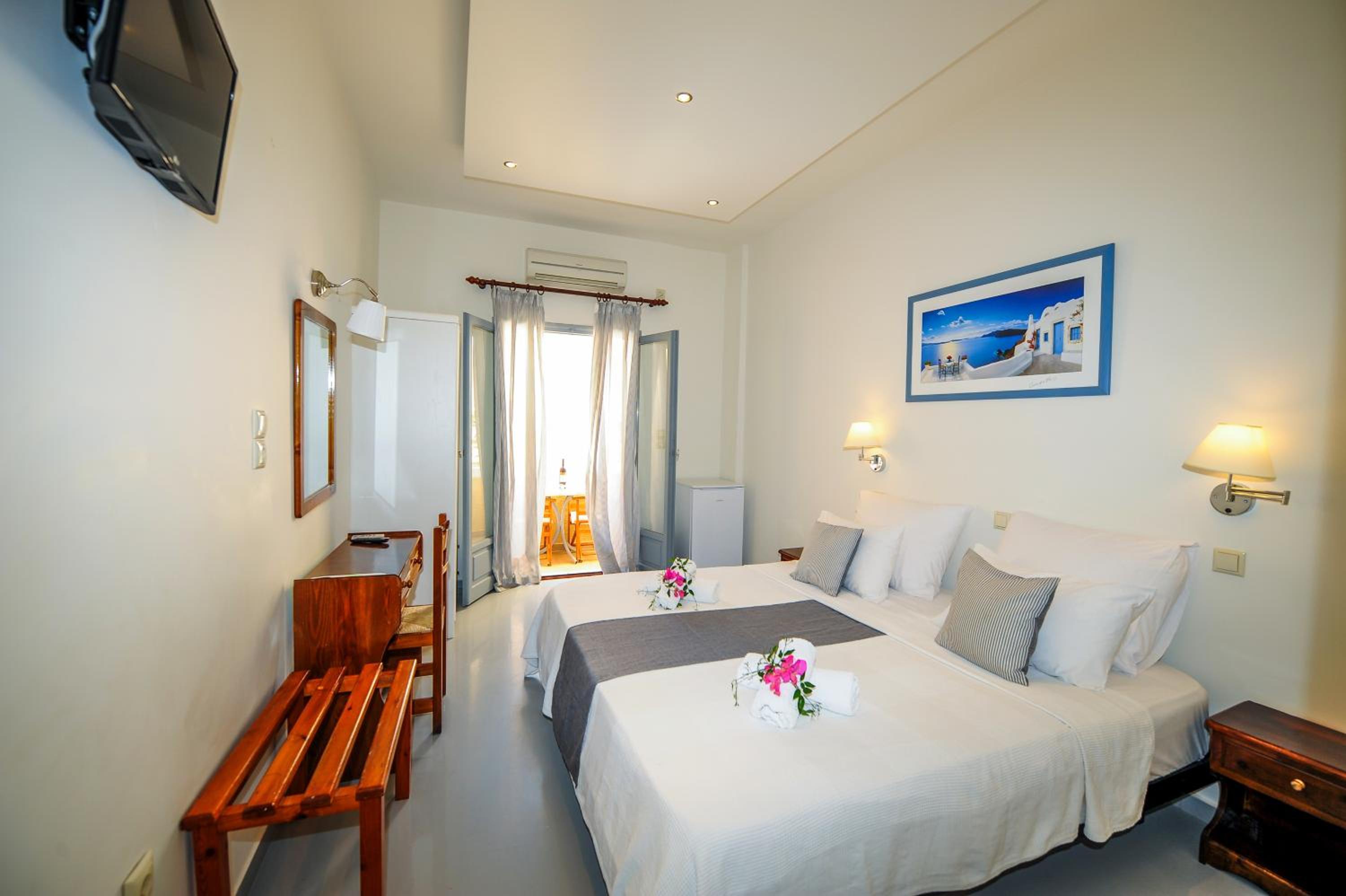 Double Room with Balcony and Sea View photo 2