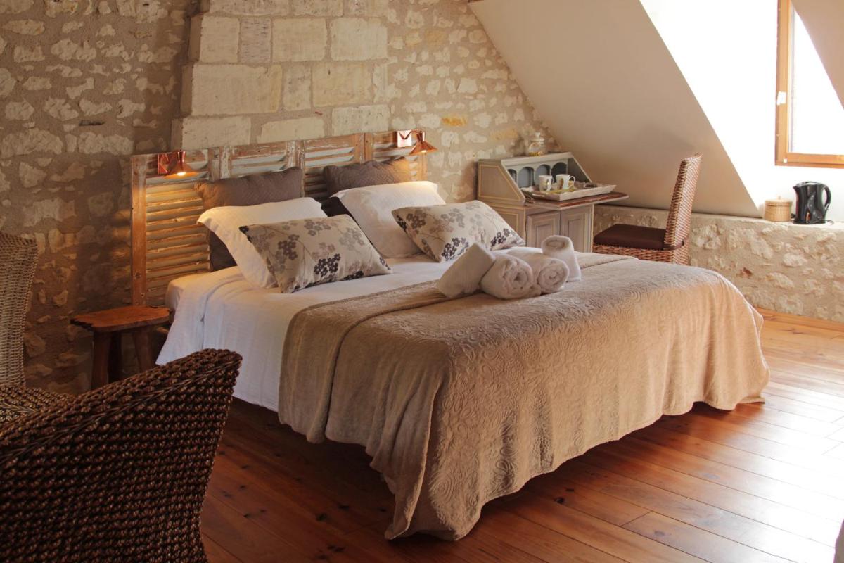 Double Room with Private Bathroom photo 2