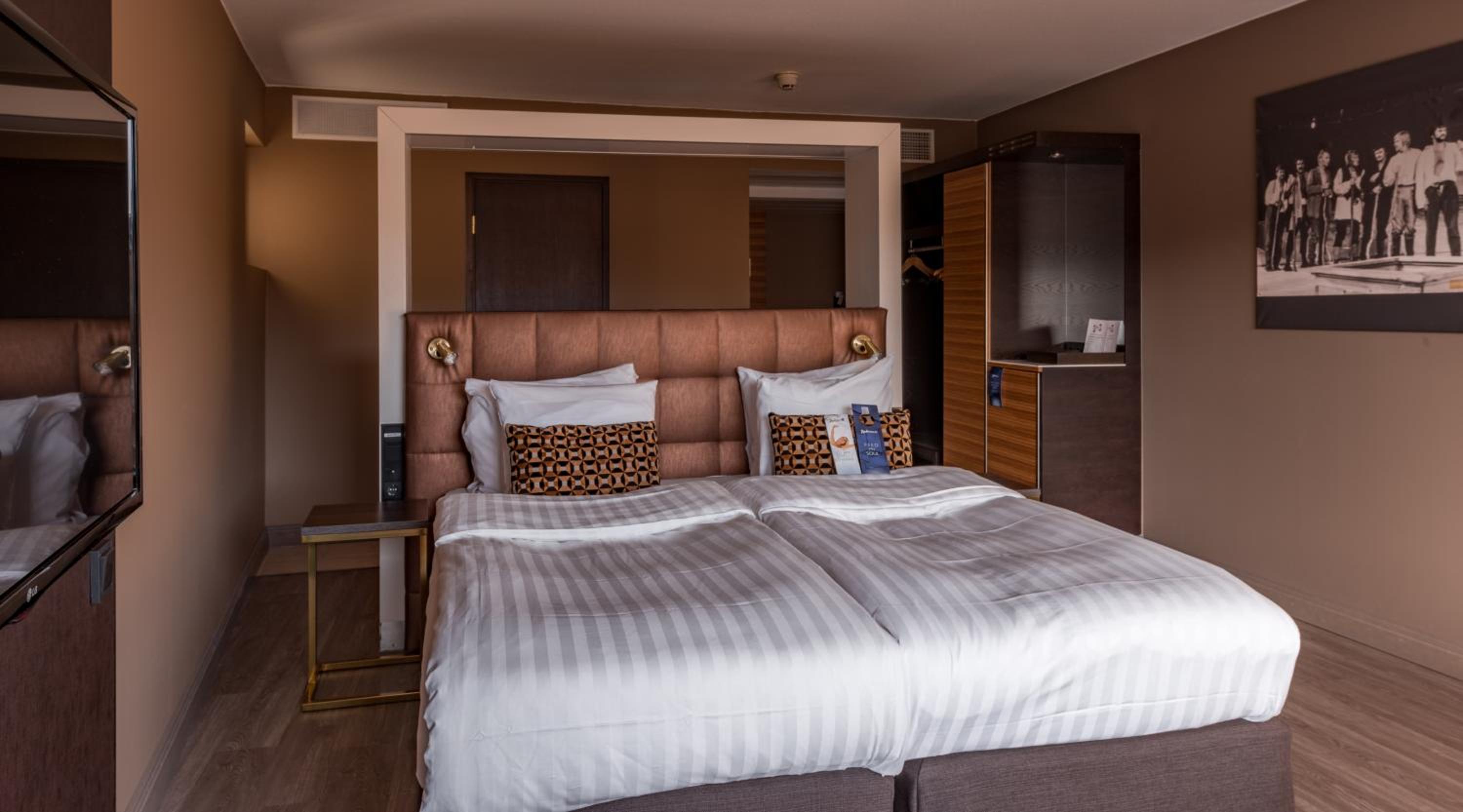 Superior Room - Photo 7