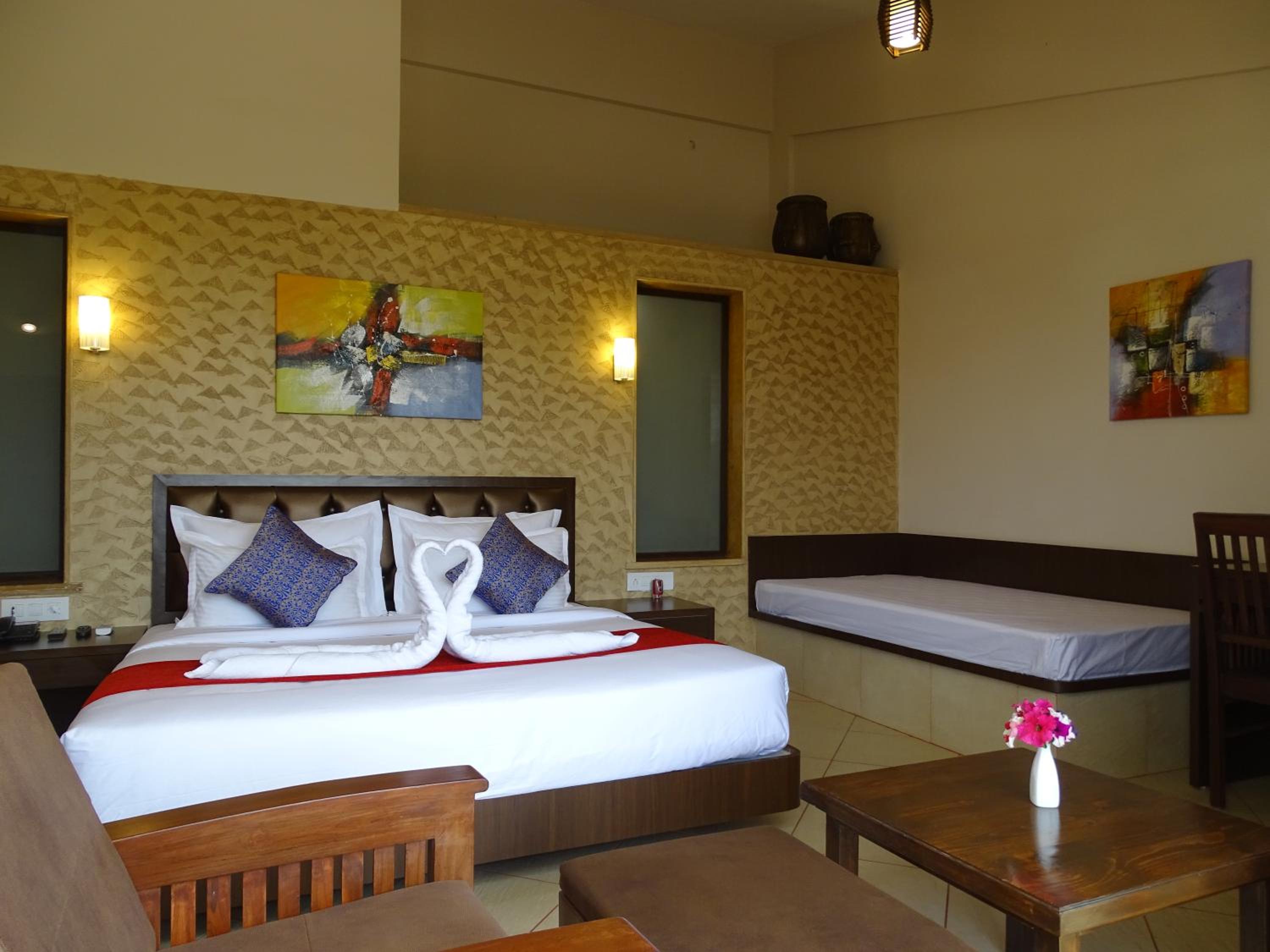 Super Deluxe Room with Balcony photo 3