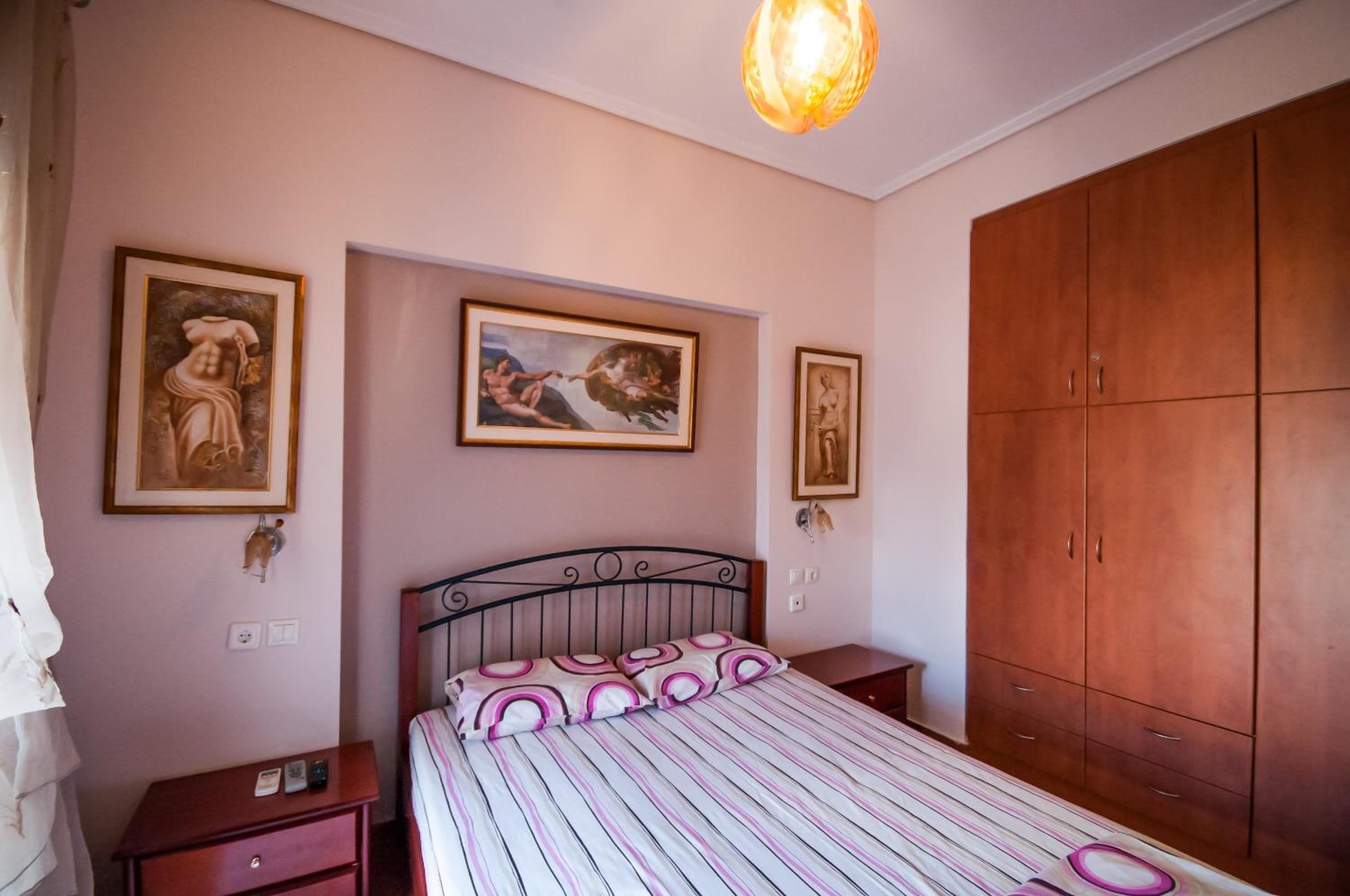 Two-Bedroom House - Photo 27