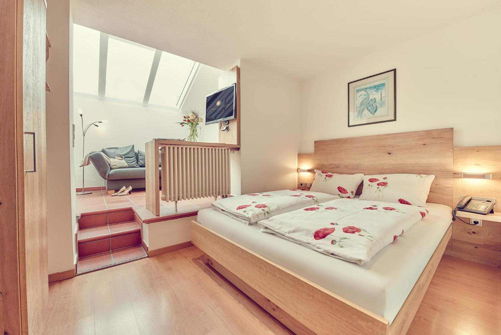 Budget Double or Twin Room photo 2