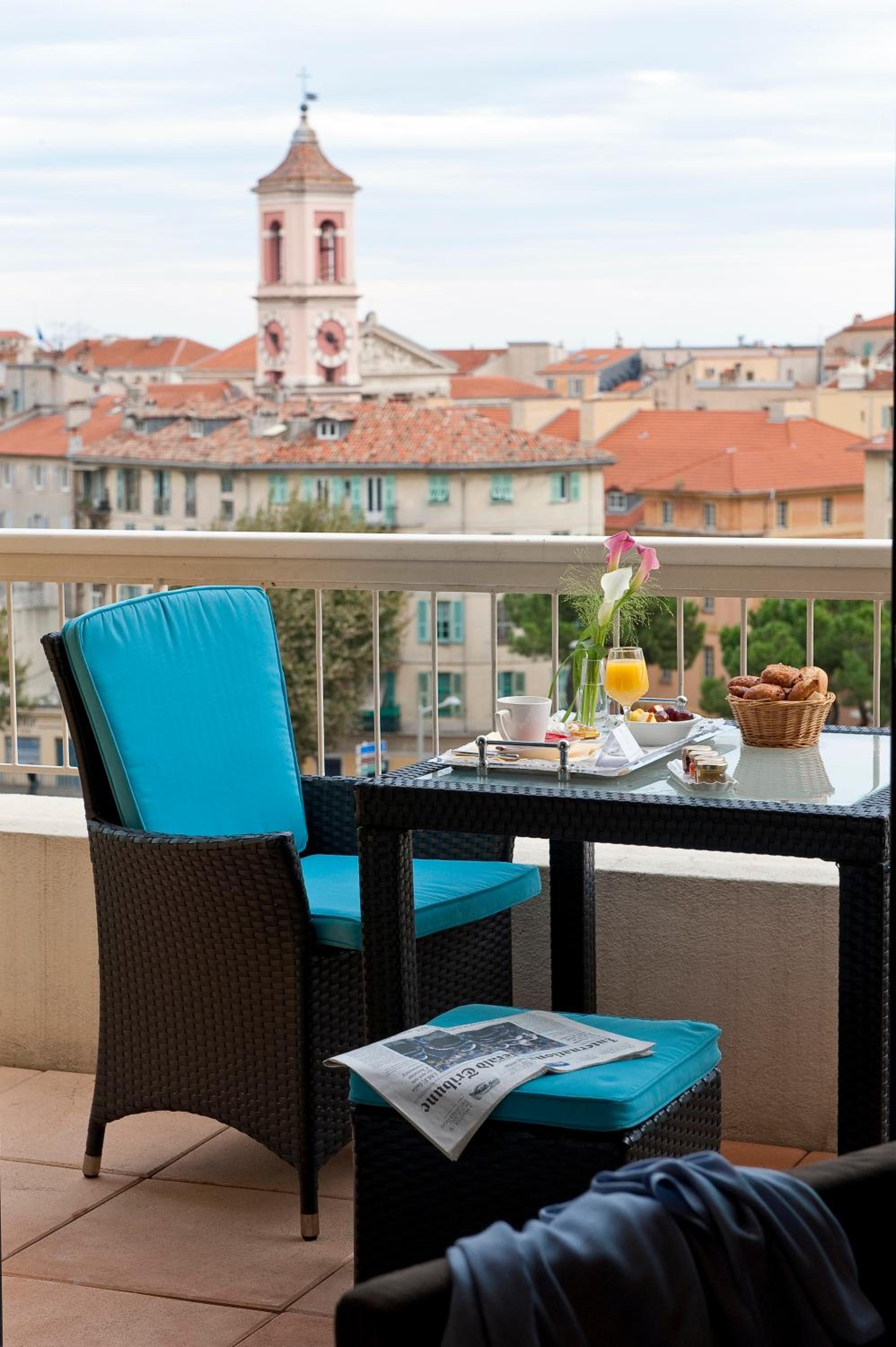 Deluxe Double or Twin Room with Terrace and Park View - Photo 4