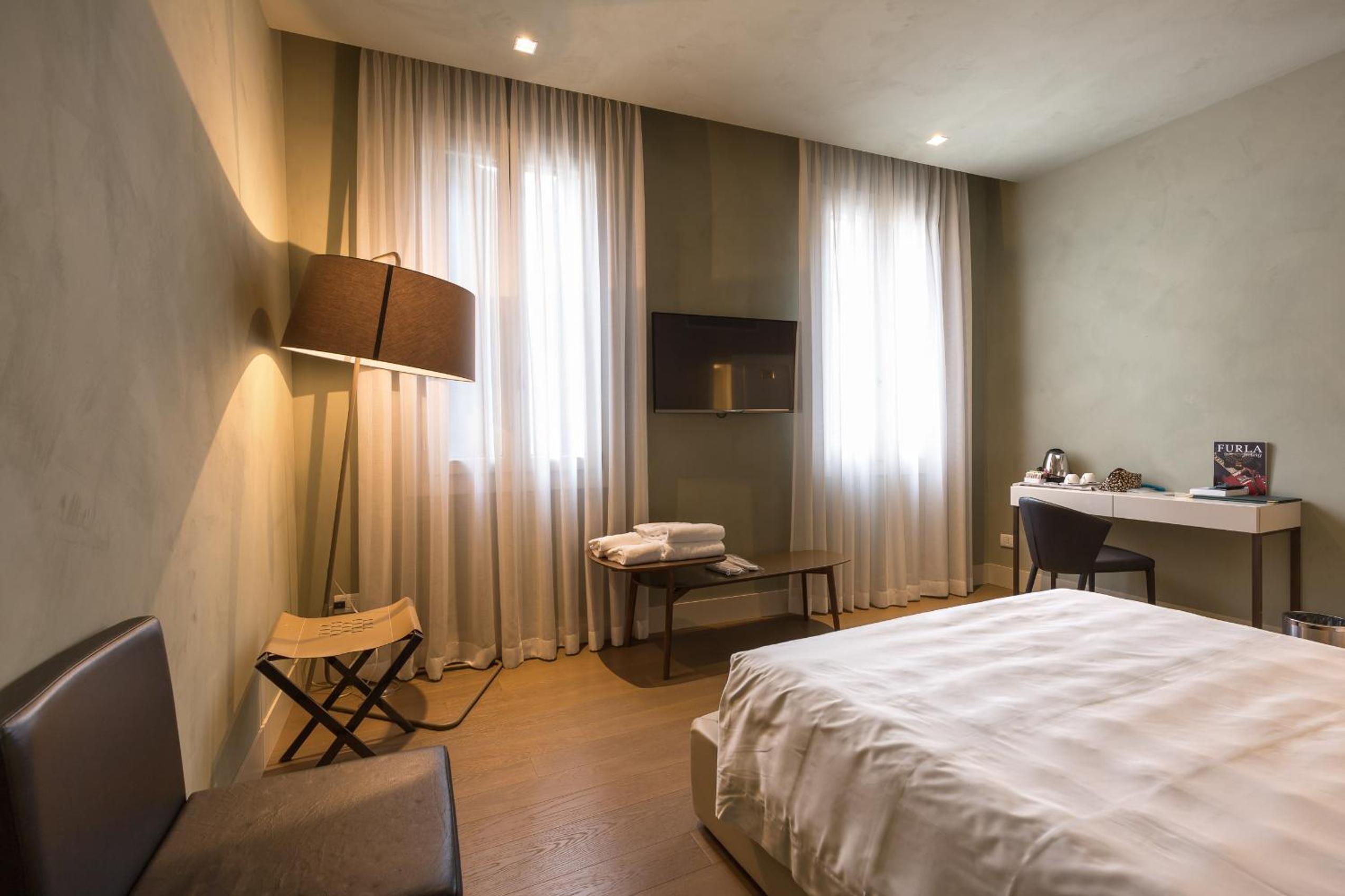 Double Room with Canal View  - Separate Building