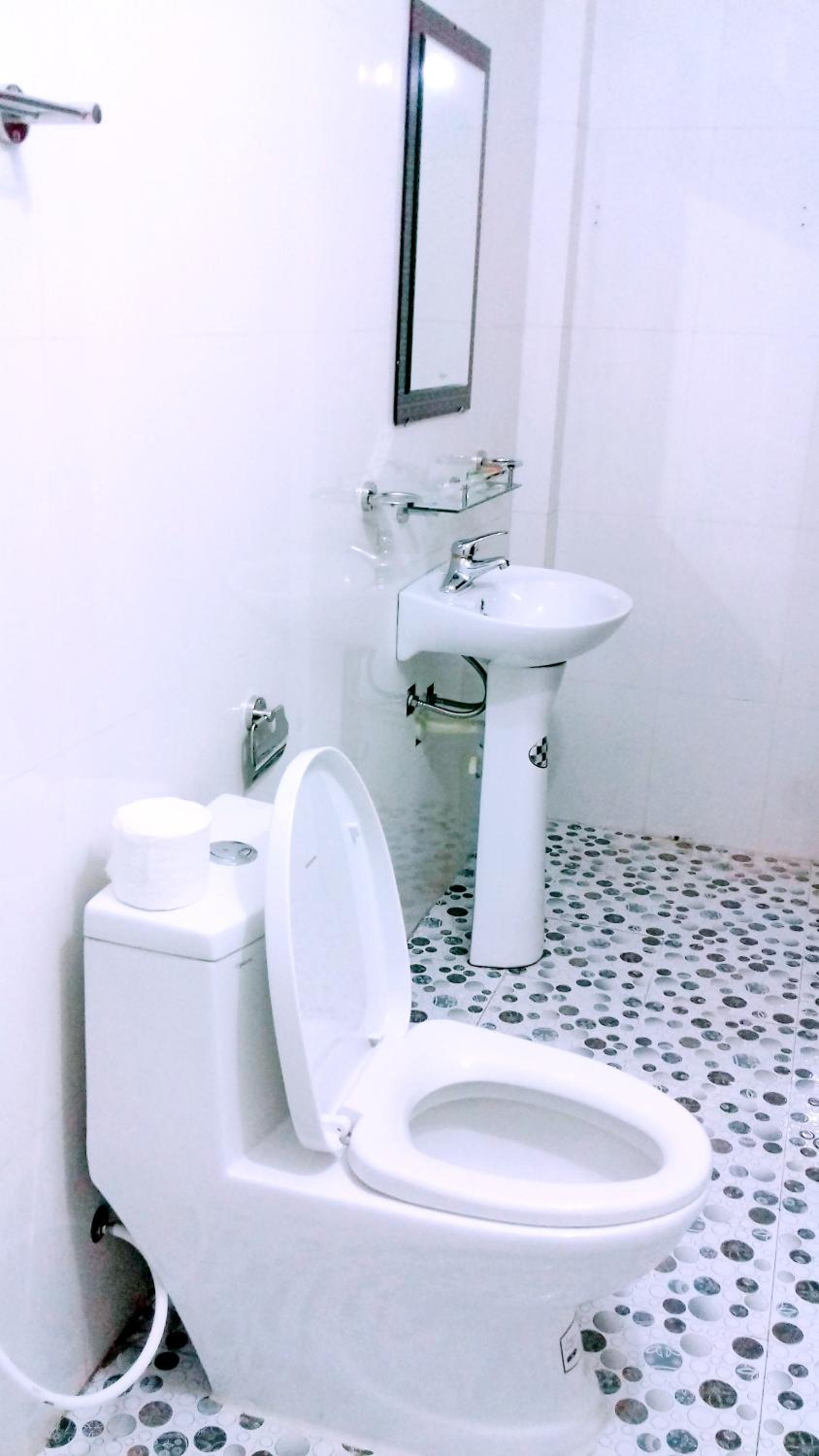Double Room with Private Bathroom photo 2
