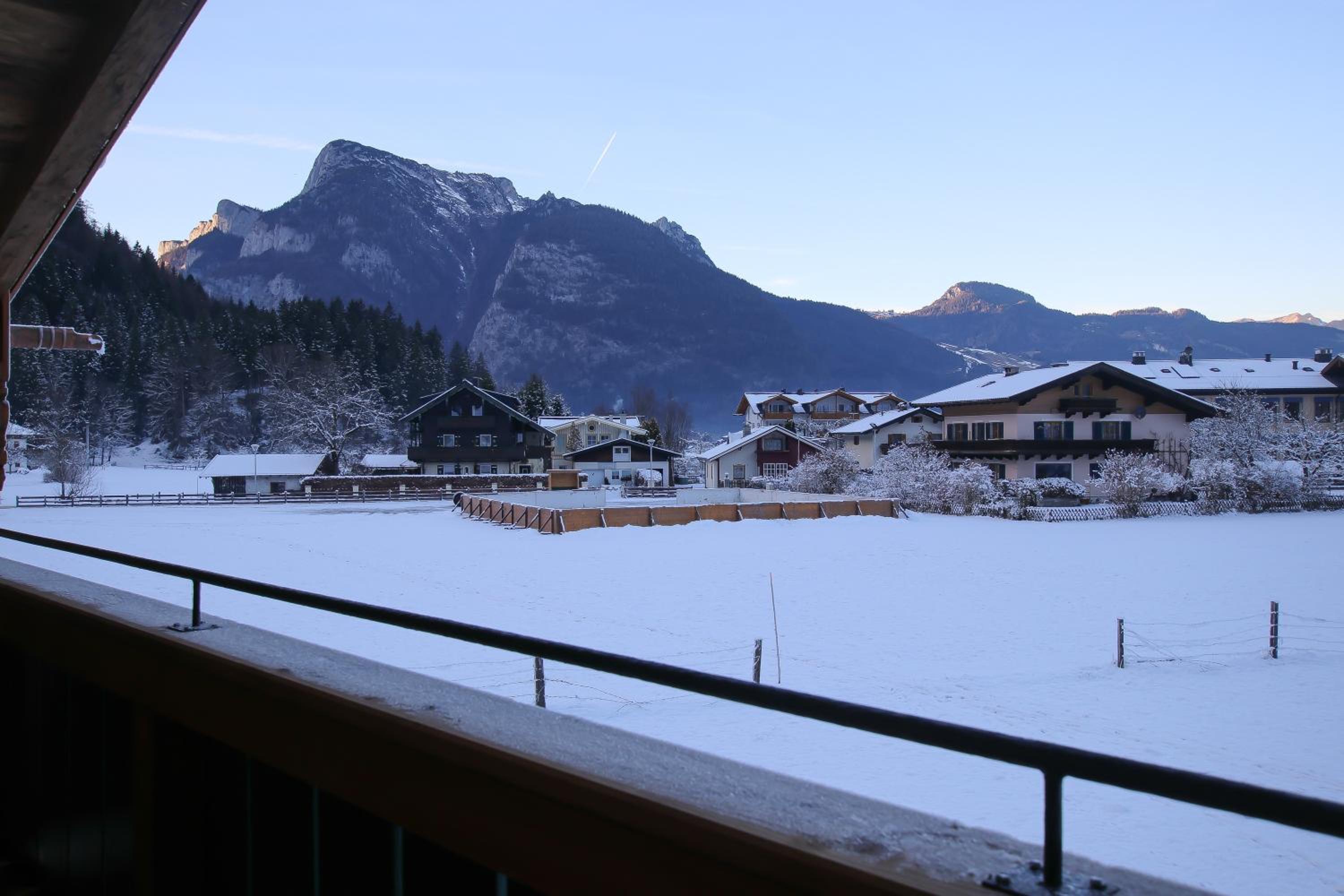 Three-Bedroom Chalet photo 2