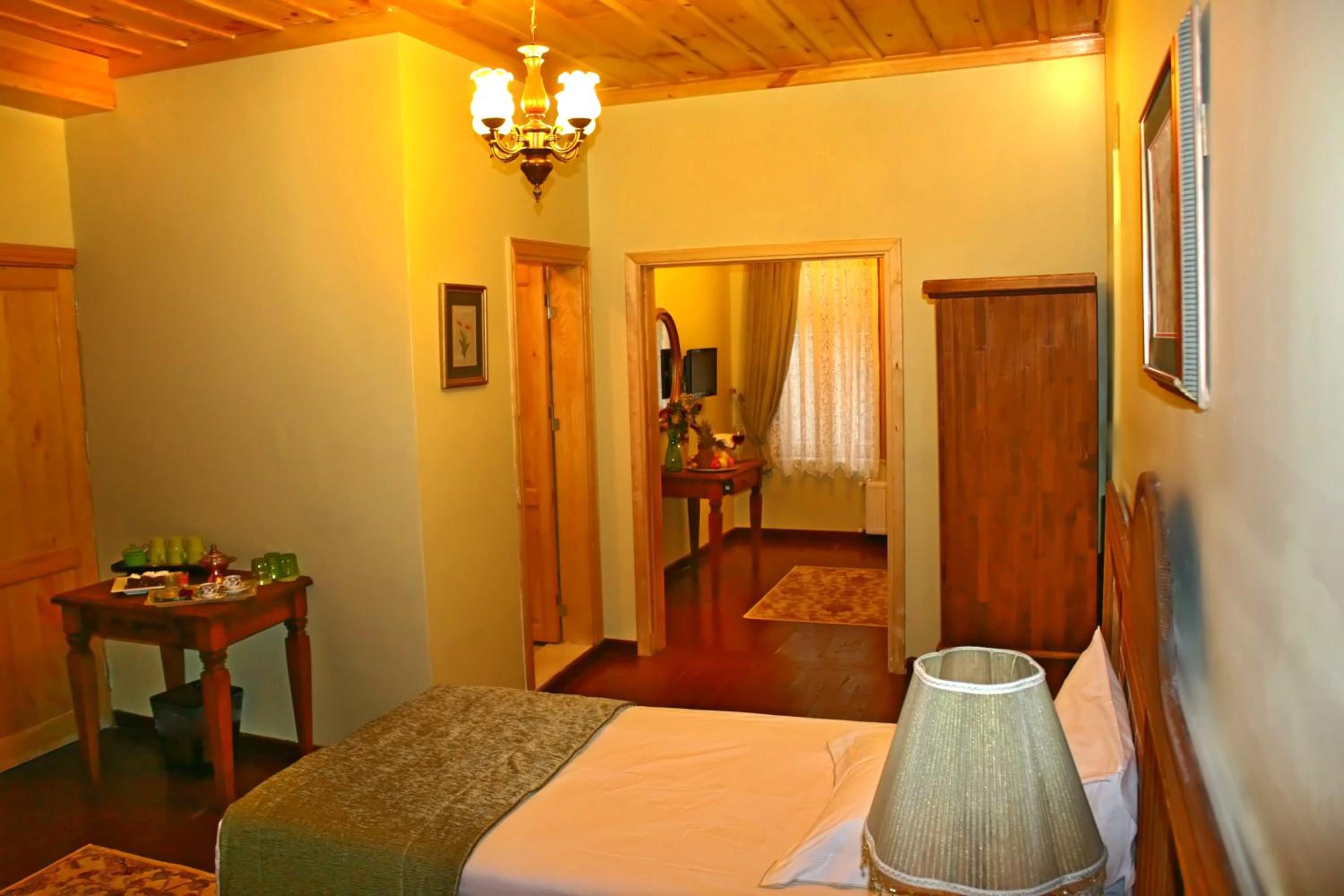 Quadruple Room with Bathroom photo 3