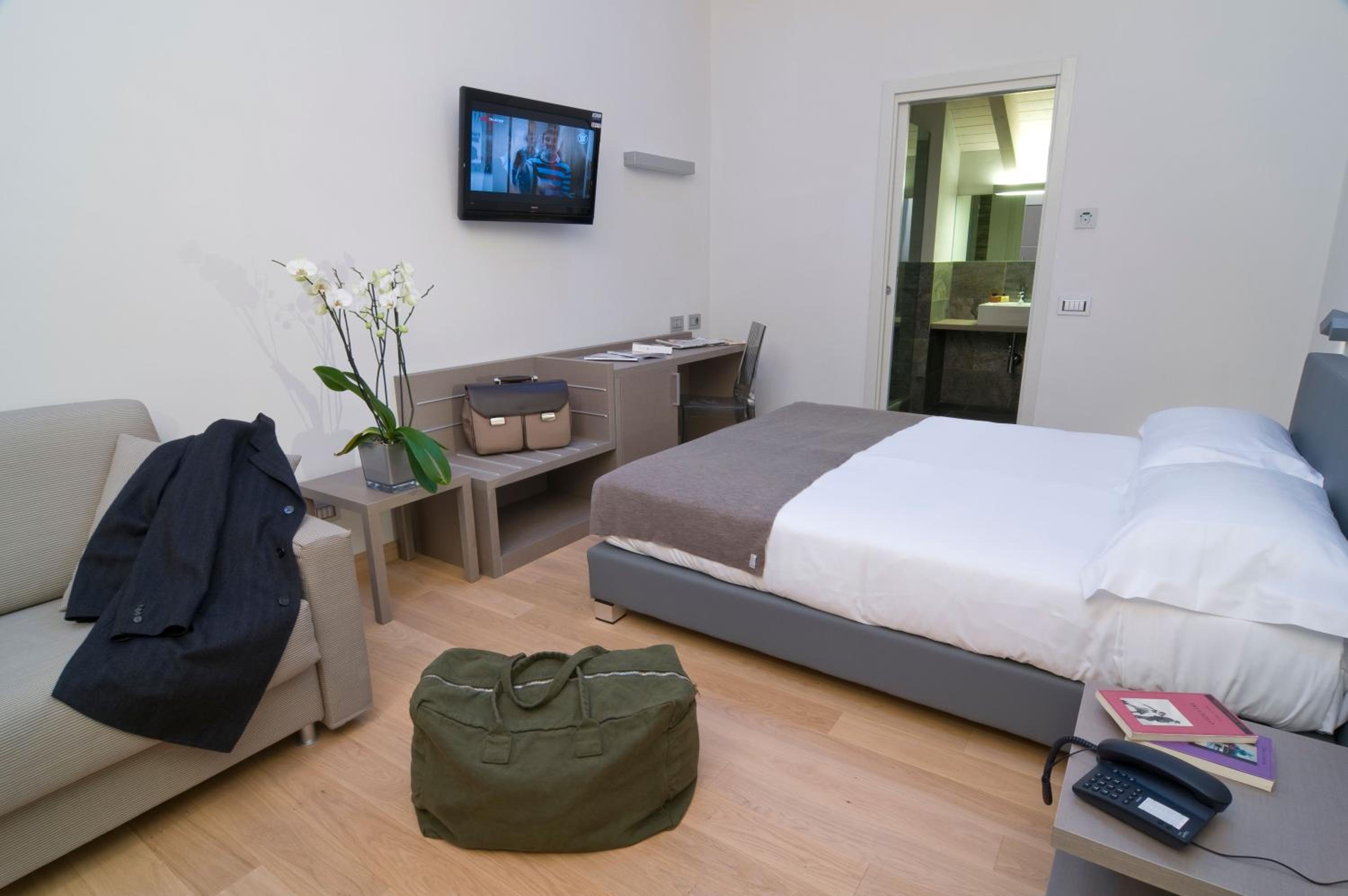 Double Room photo 3
