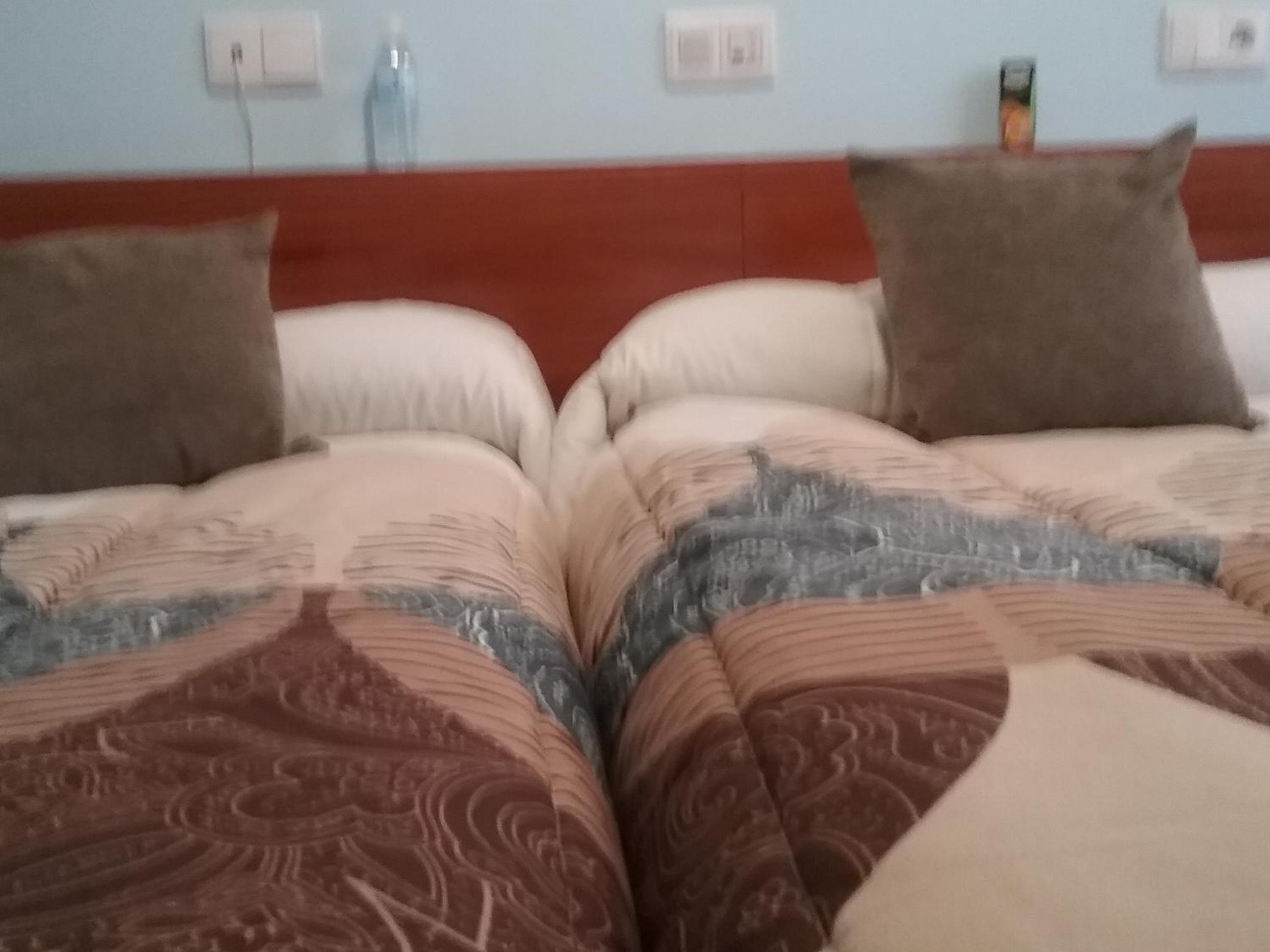Double Room - Photo 15