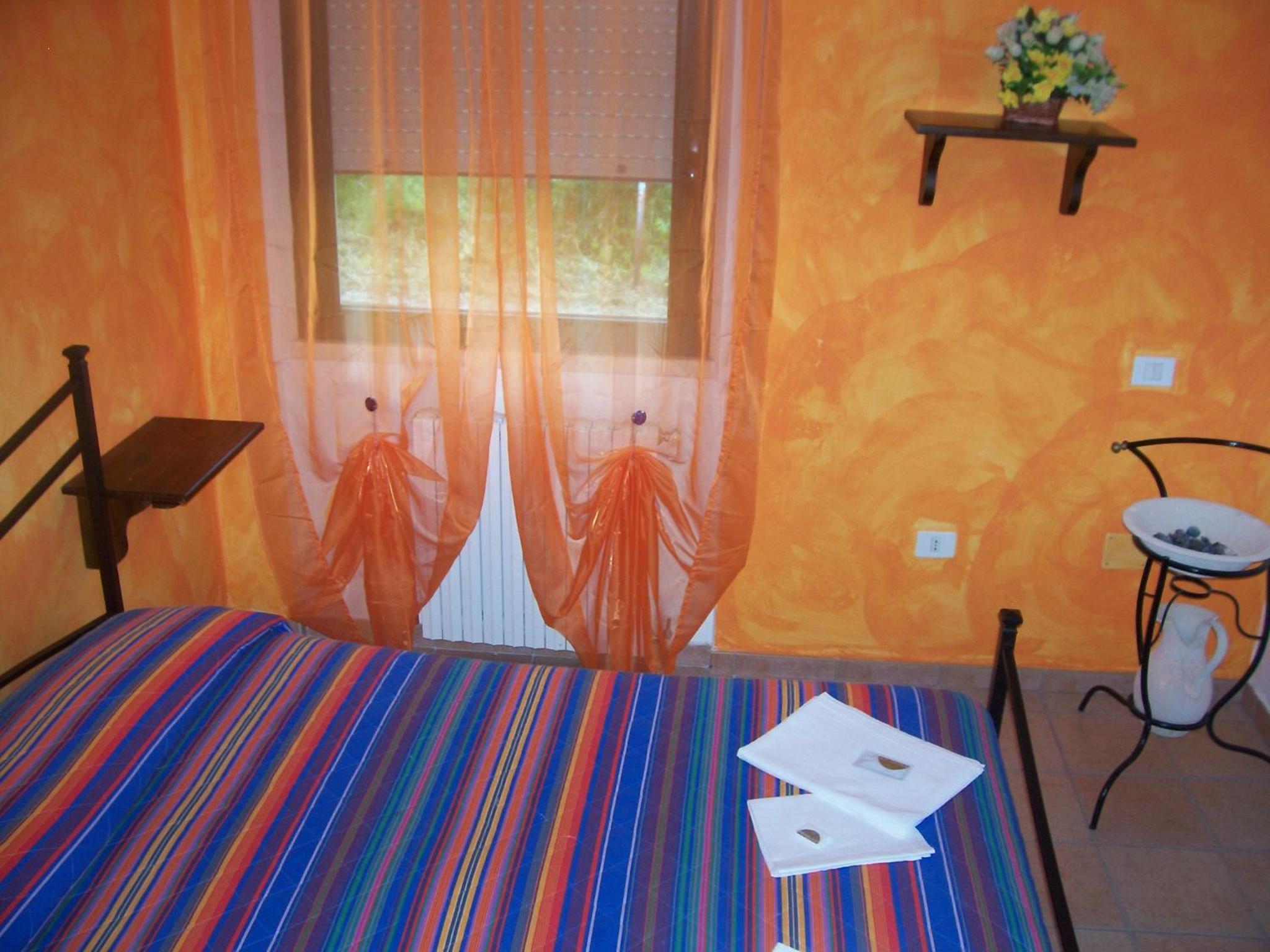 Twin Room with Shared Bathroom photo 2