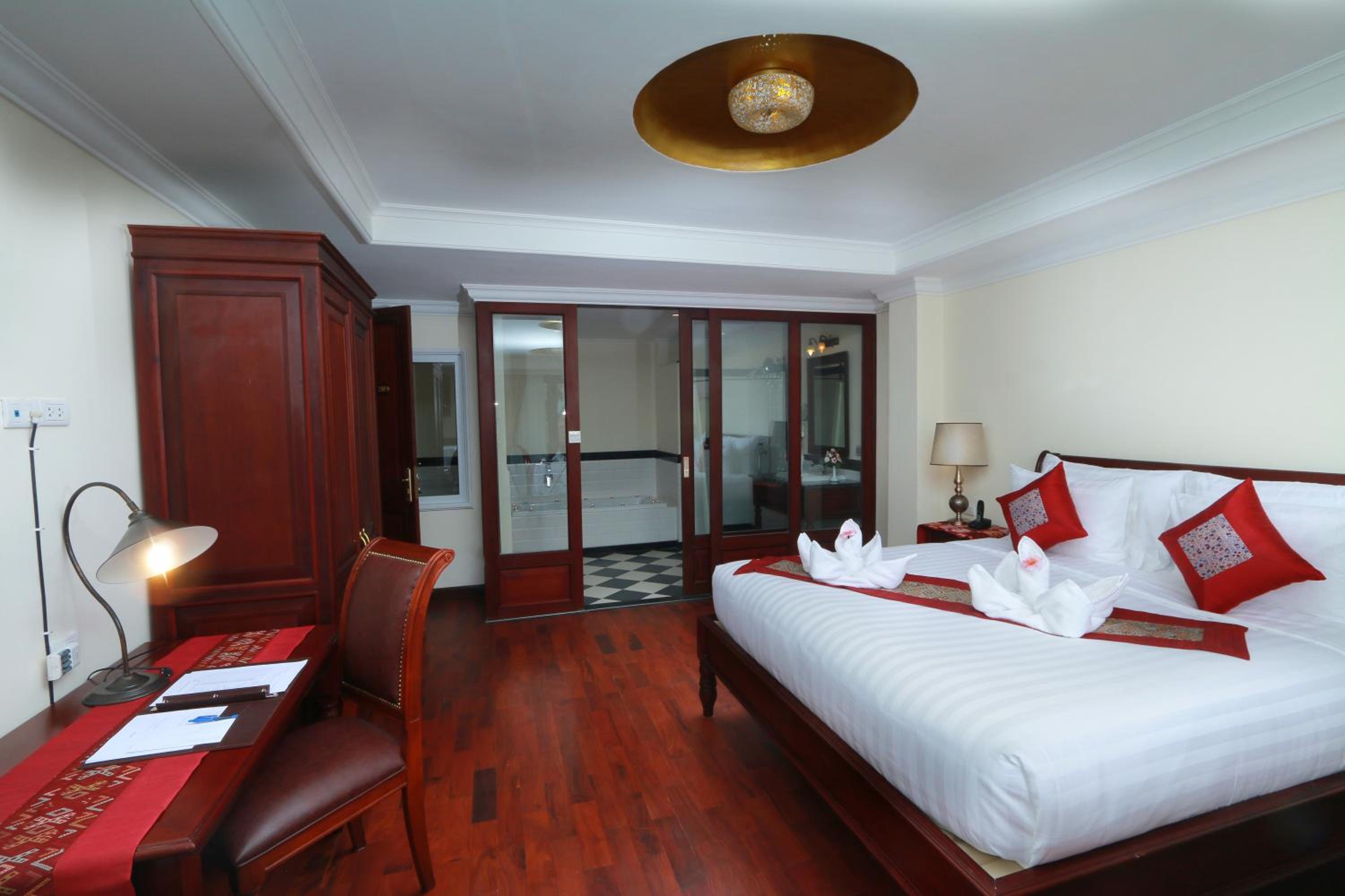 Executive Suite