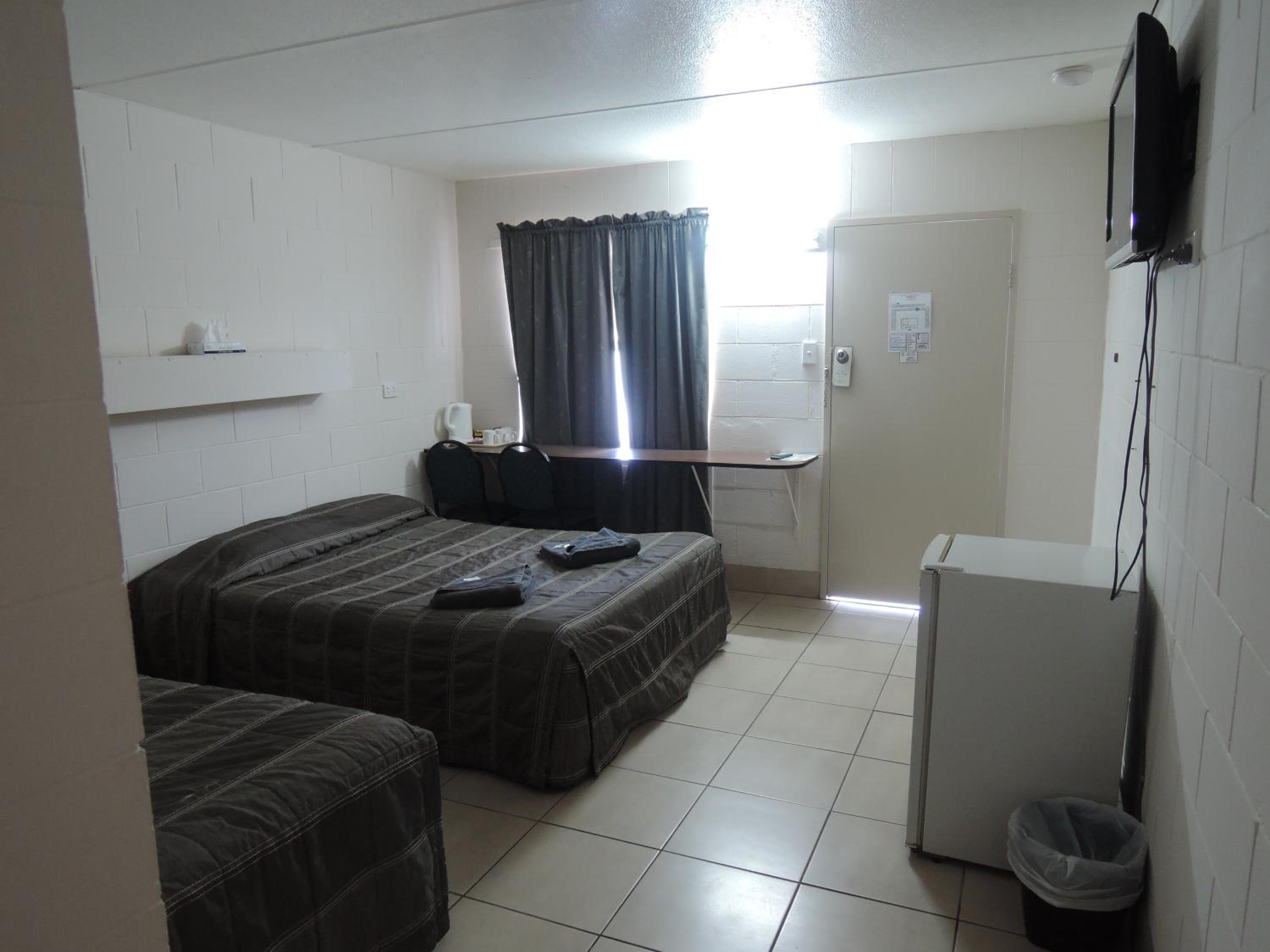 Economy Double or Twin Room photo 1