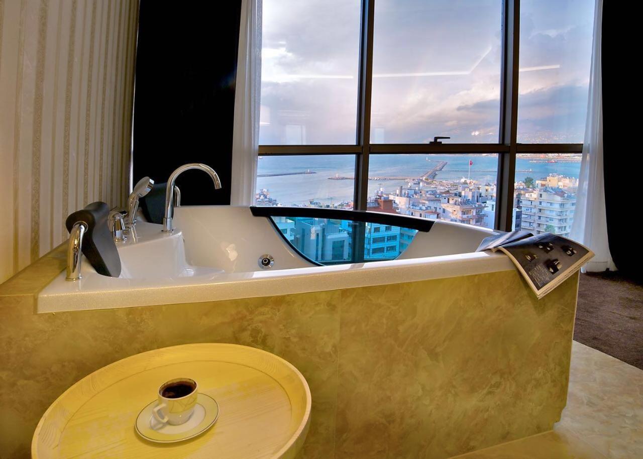King Suite with Sea View - Photo 2