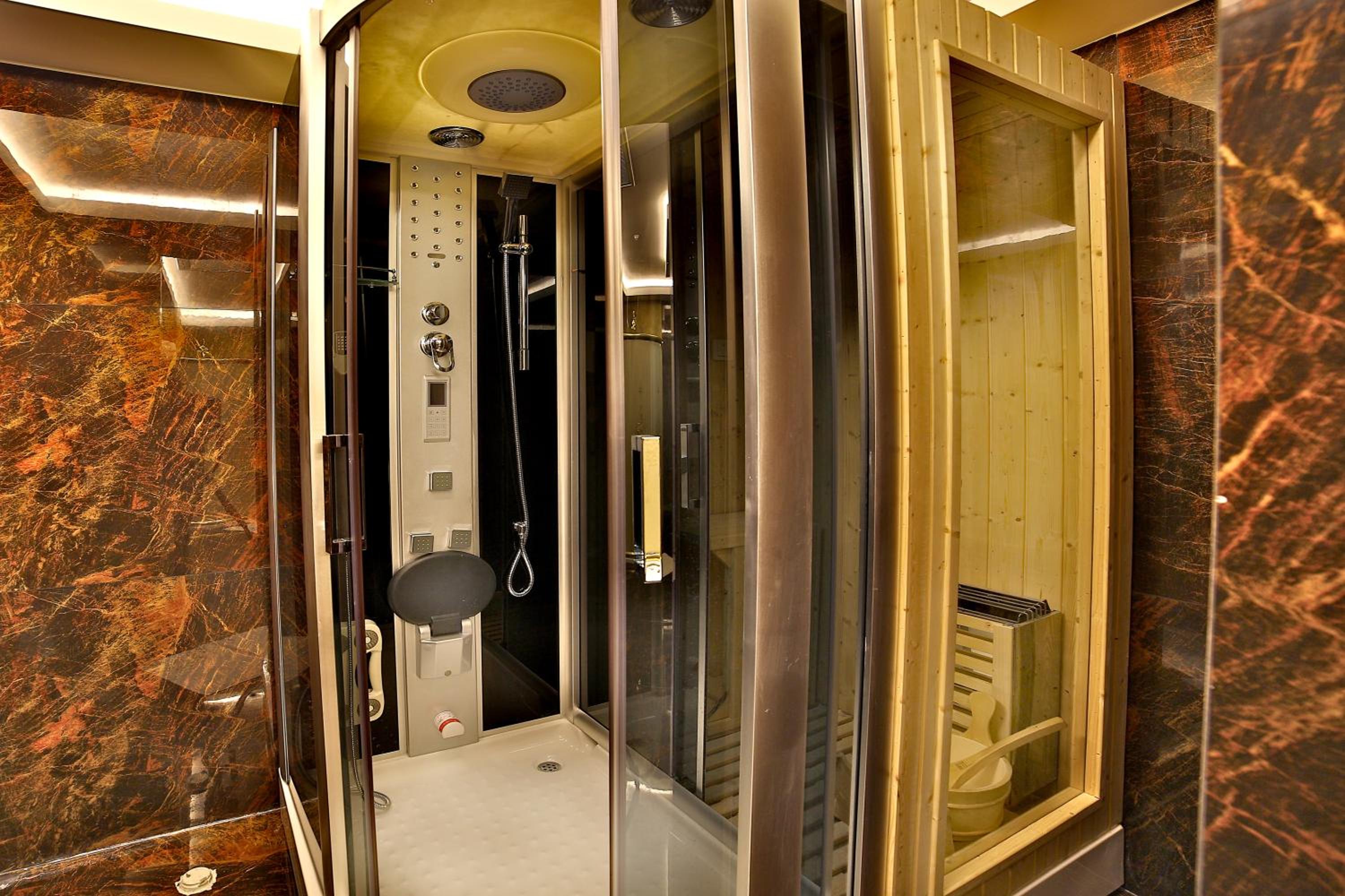 King Suite with Sea View - Photo 8