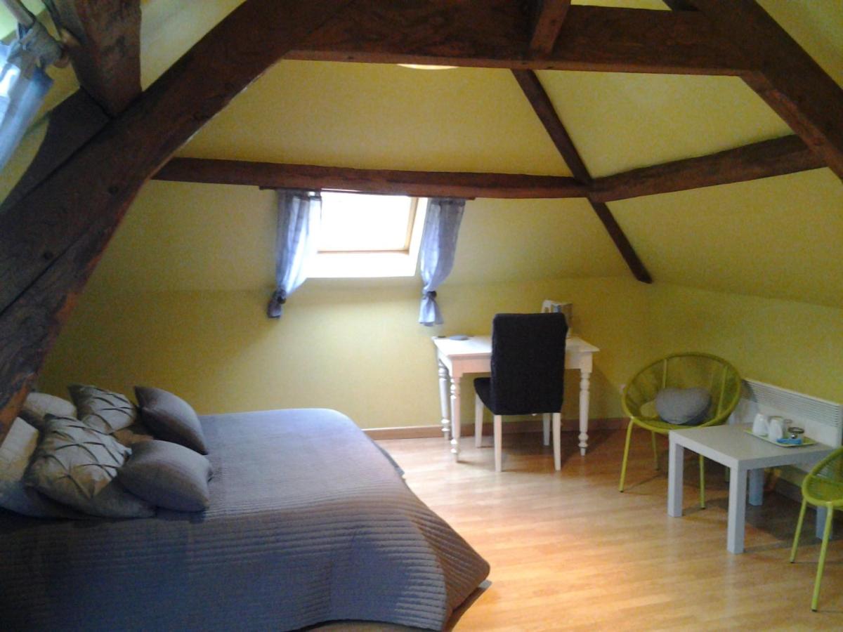Double Room - Photo 2