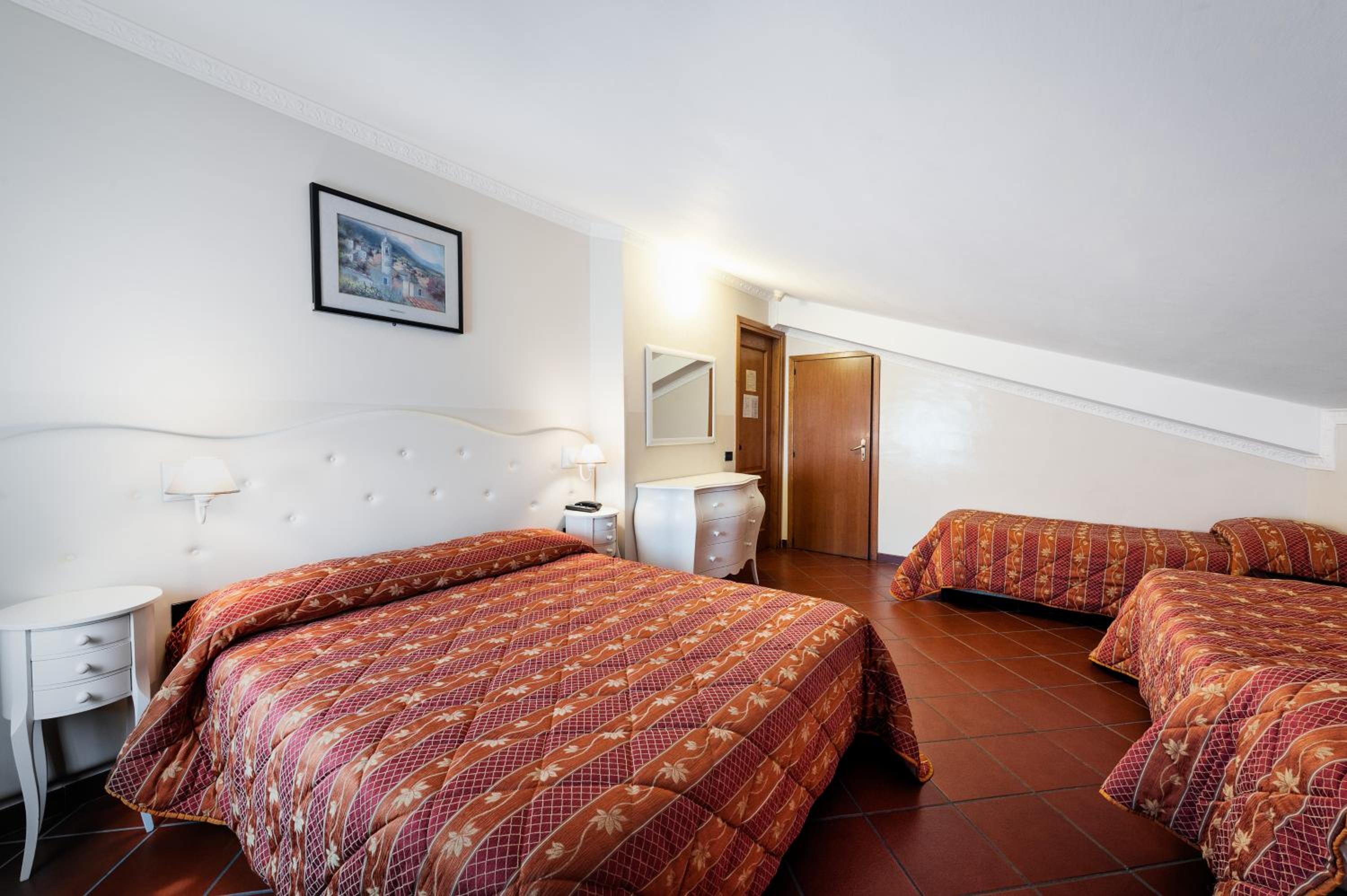 Quadruple Room photo 3