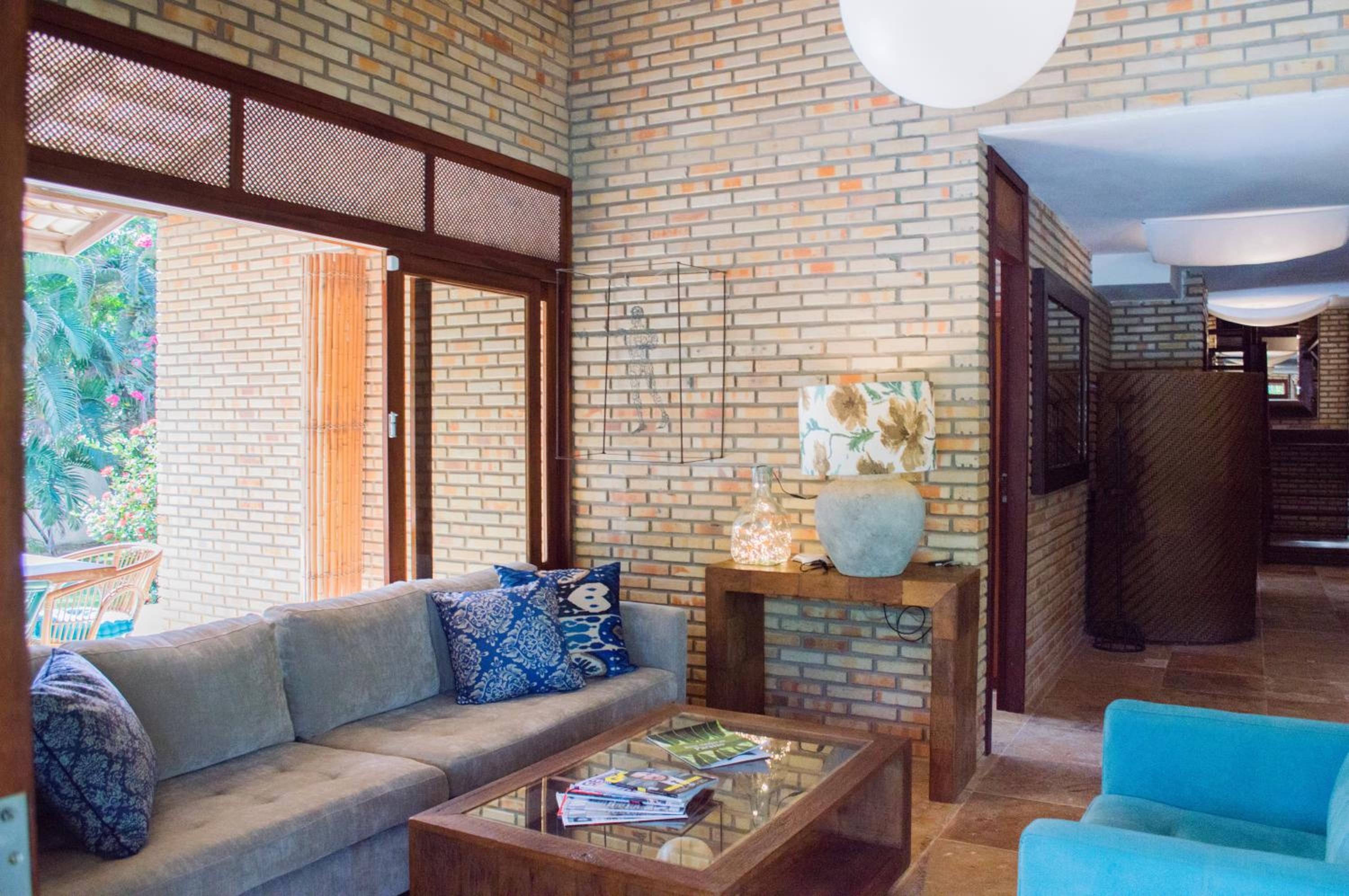 Four Bedroom House photo 1