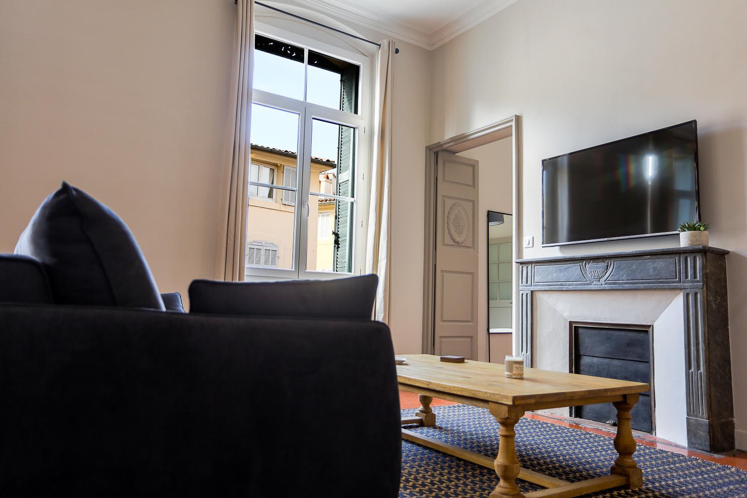 Apartment photo 3