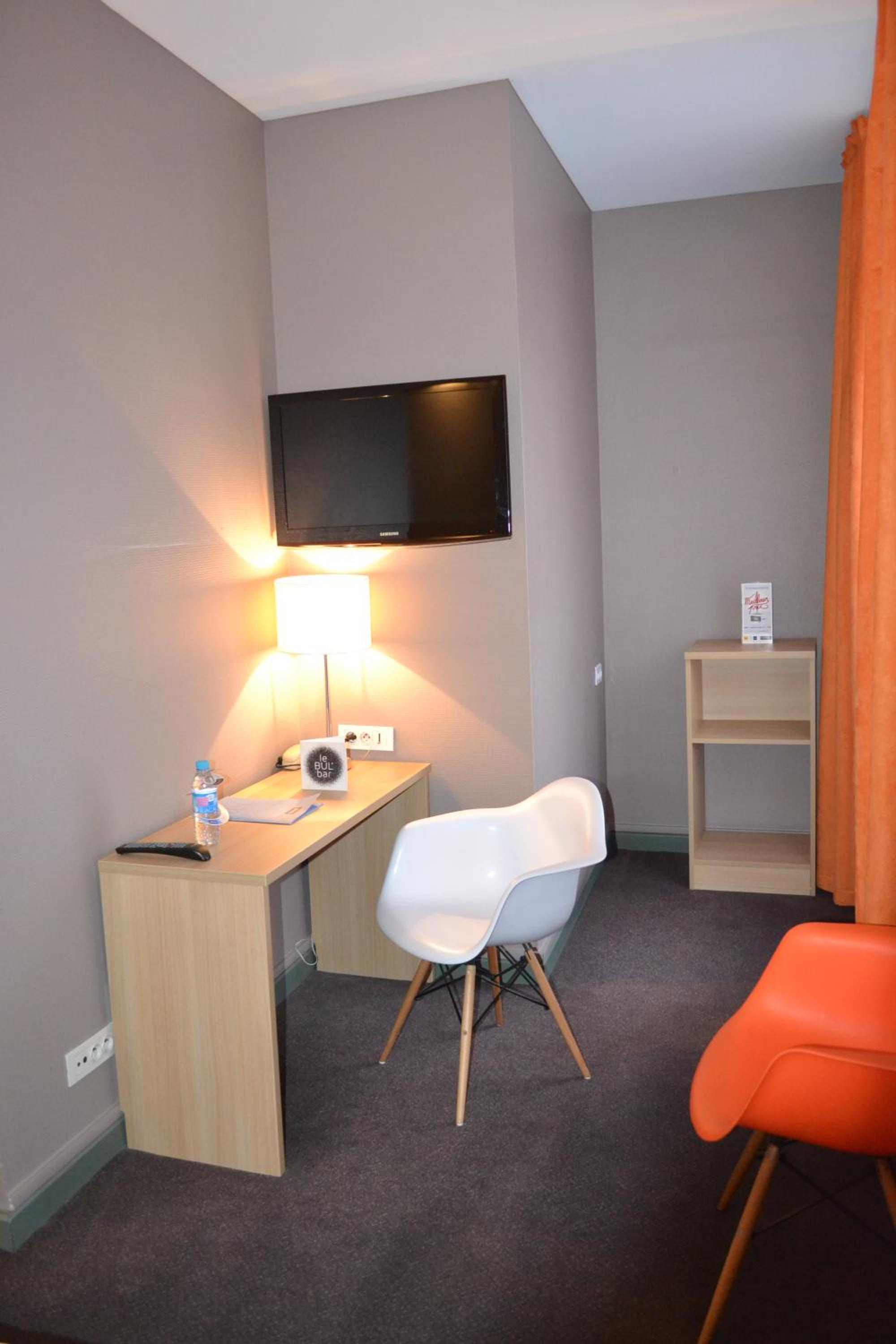 Double Room - Photo 3