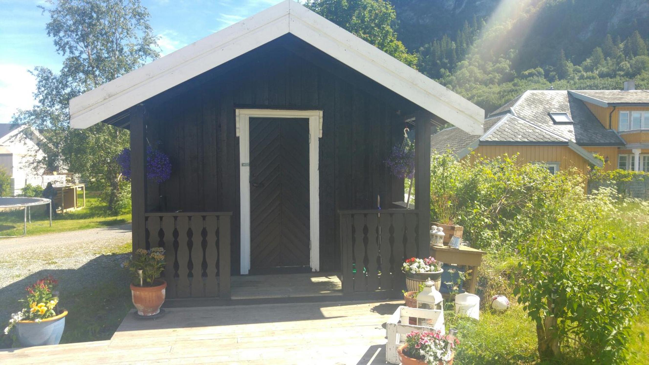 Cottage photo 2