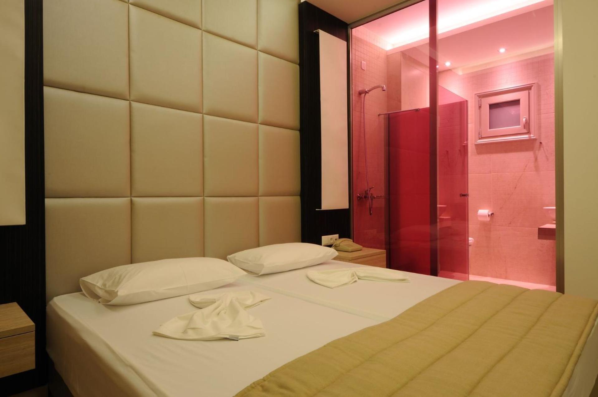 Boutique Double Room - Photo 9