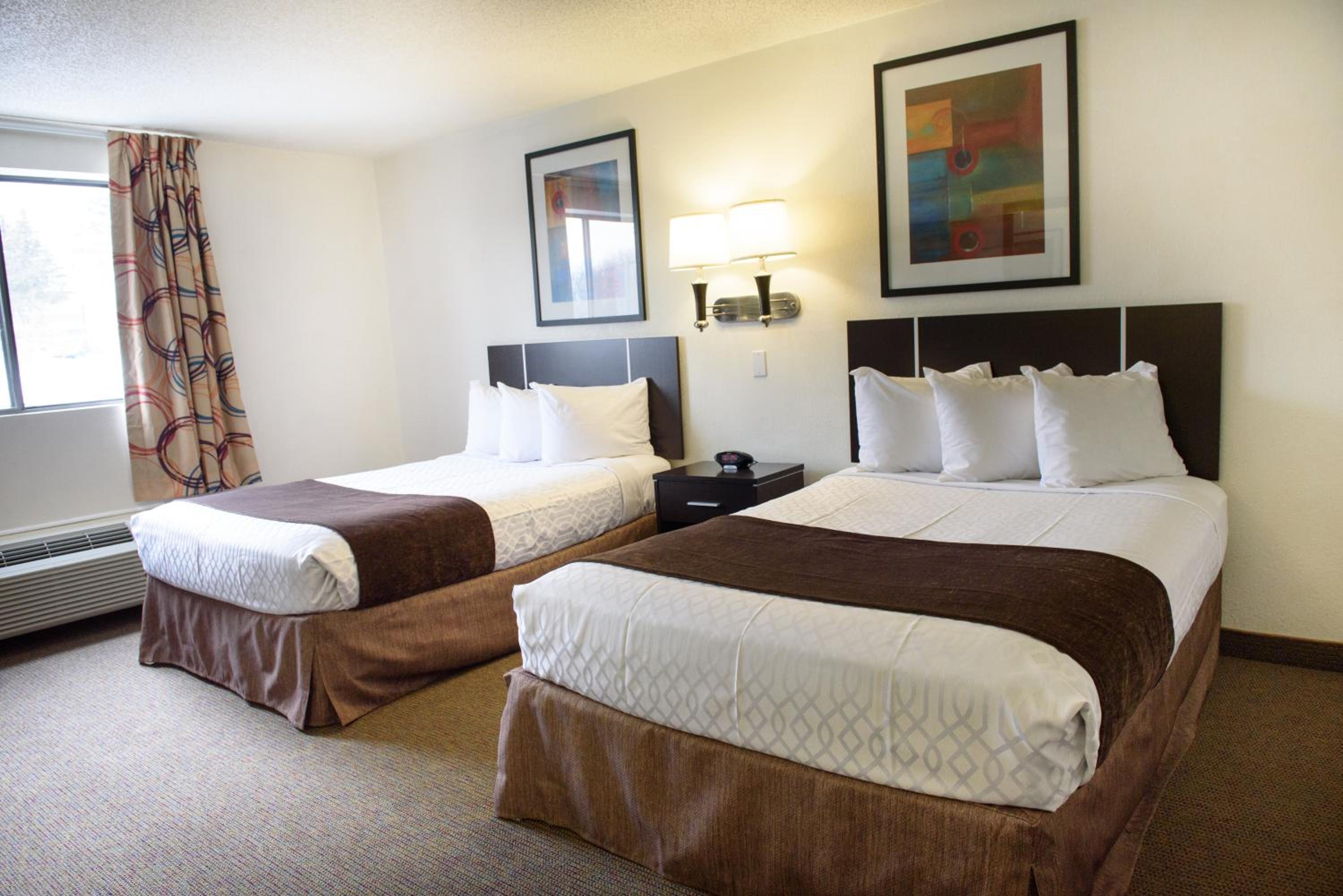 Standard Double Room - Photo 11